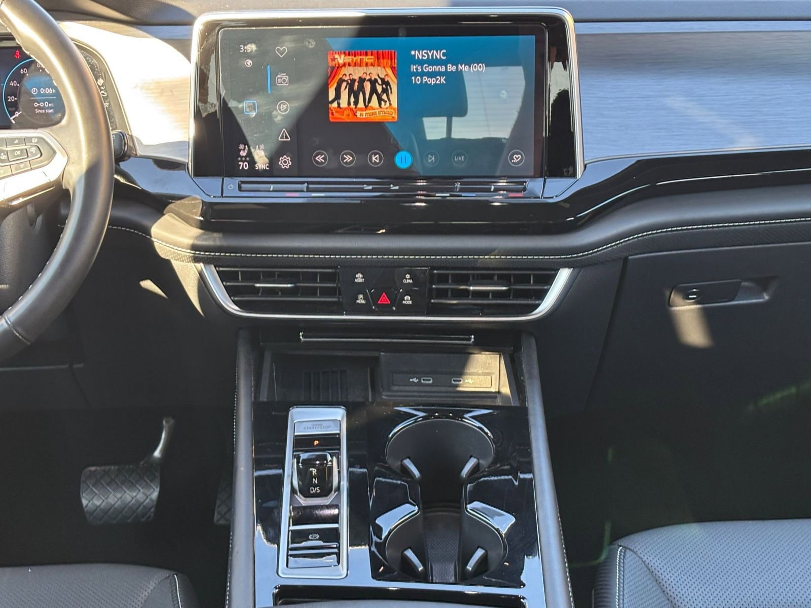 Thumbnail: 2025 Volkswagen Atlas - 18