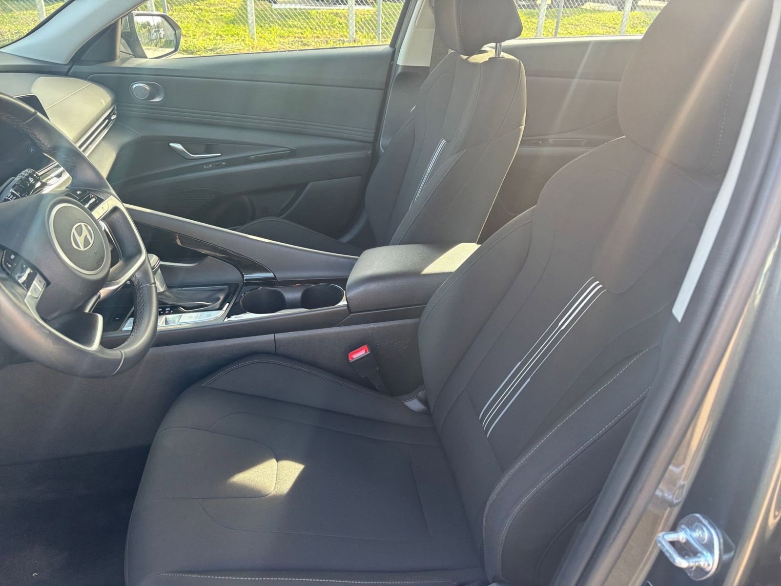 Thumbnail: 2025 Hyundai Elantra - 34