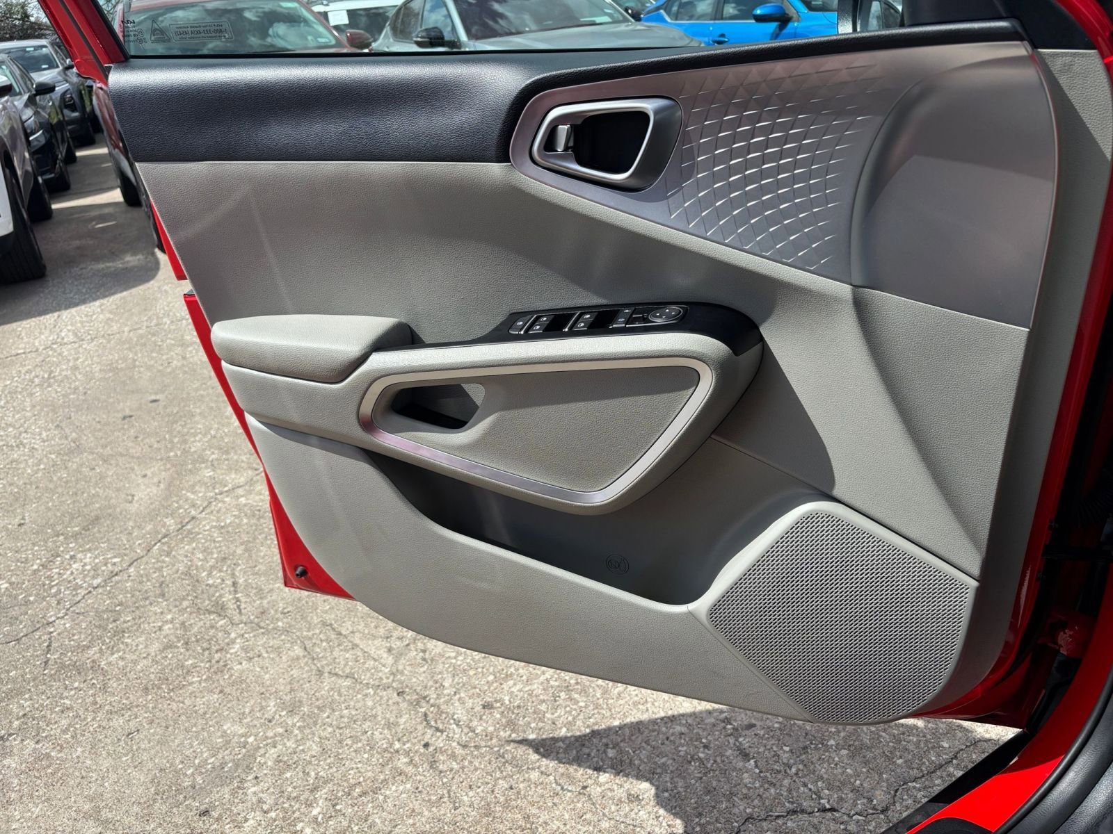 Thumbnail: 2025 Kia Soul - 18