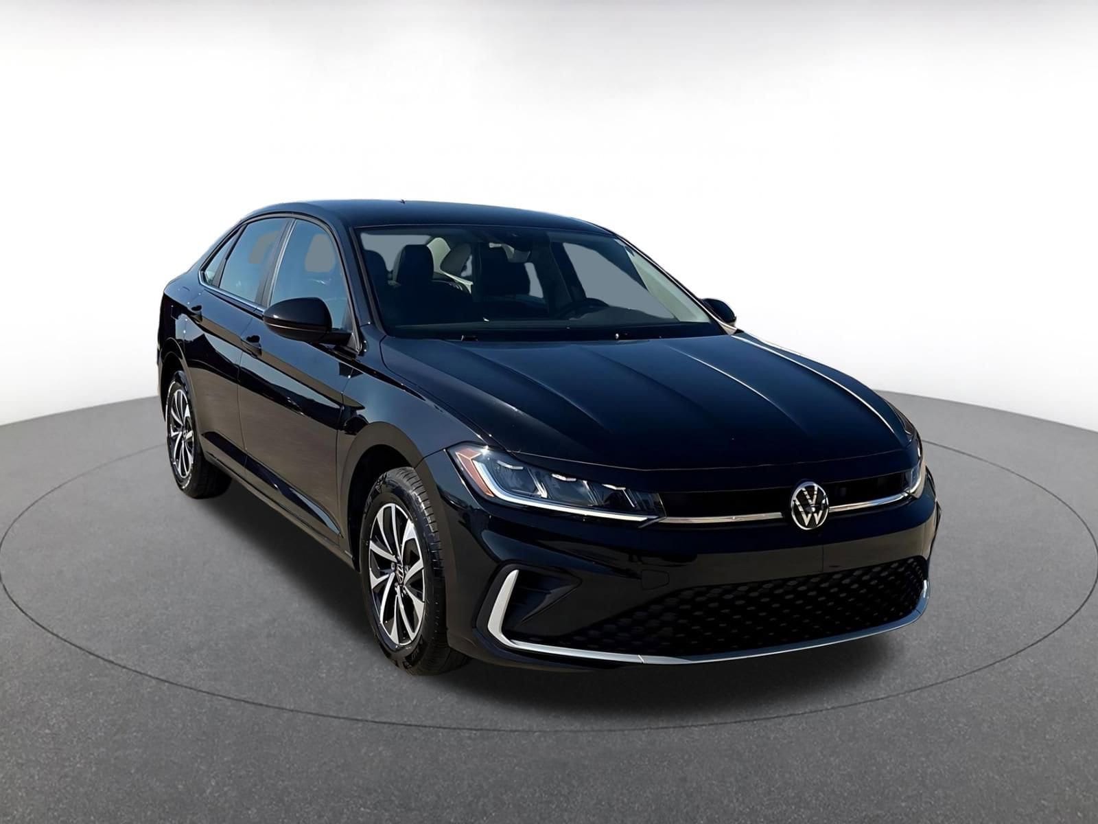 Thumbnail: 2025 Volkswagen Jetta - 1