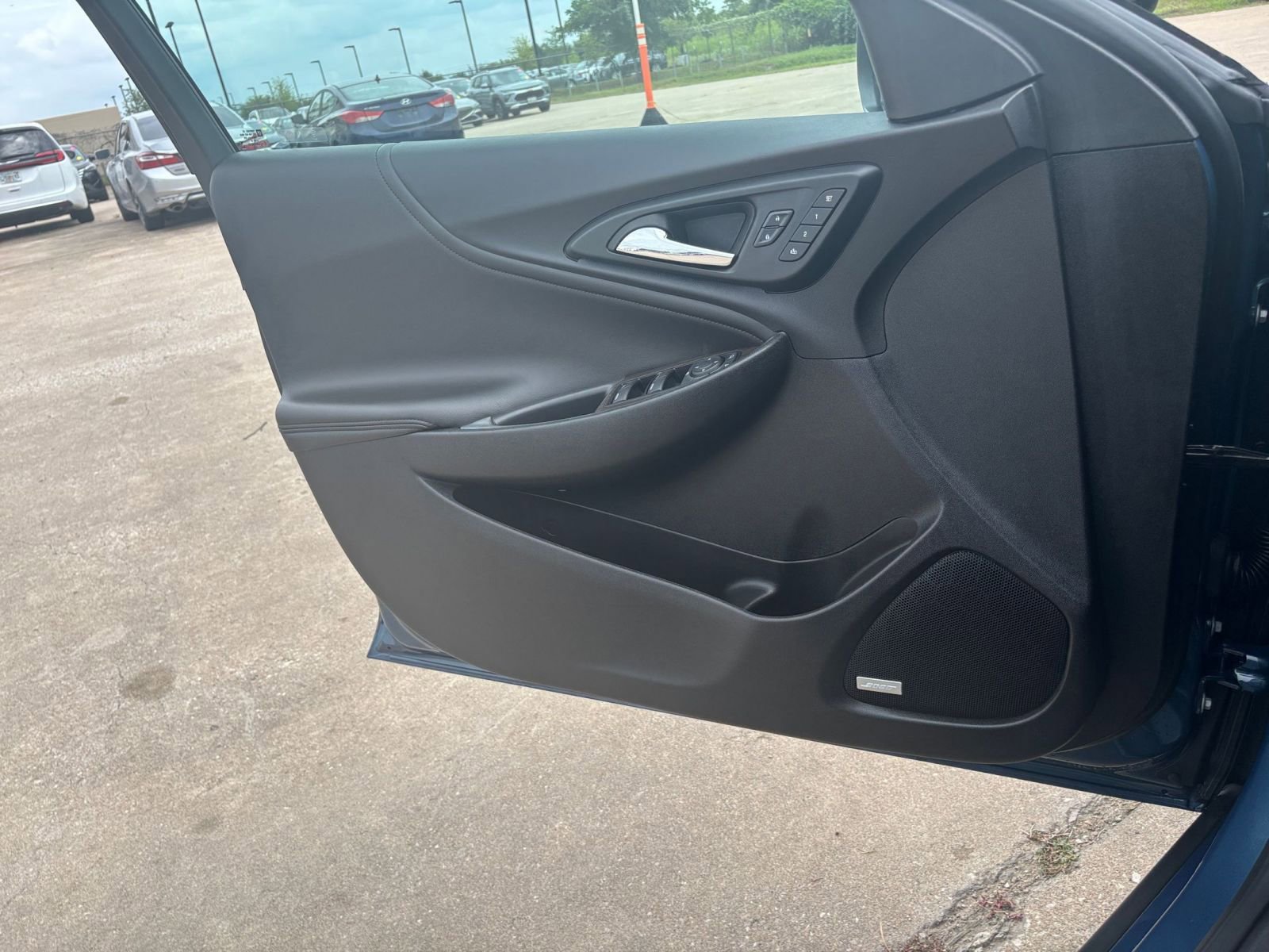 Thumbnail: 2024 Chevrolet Malibu - 20