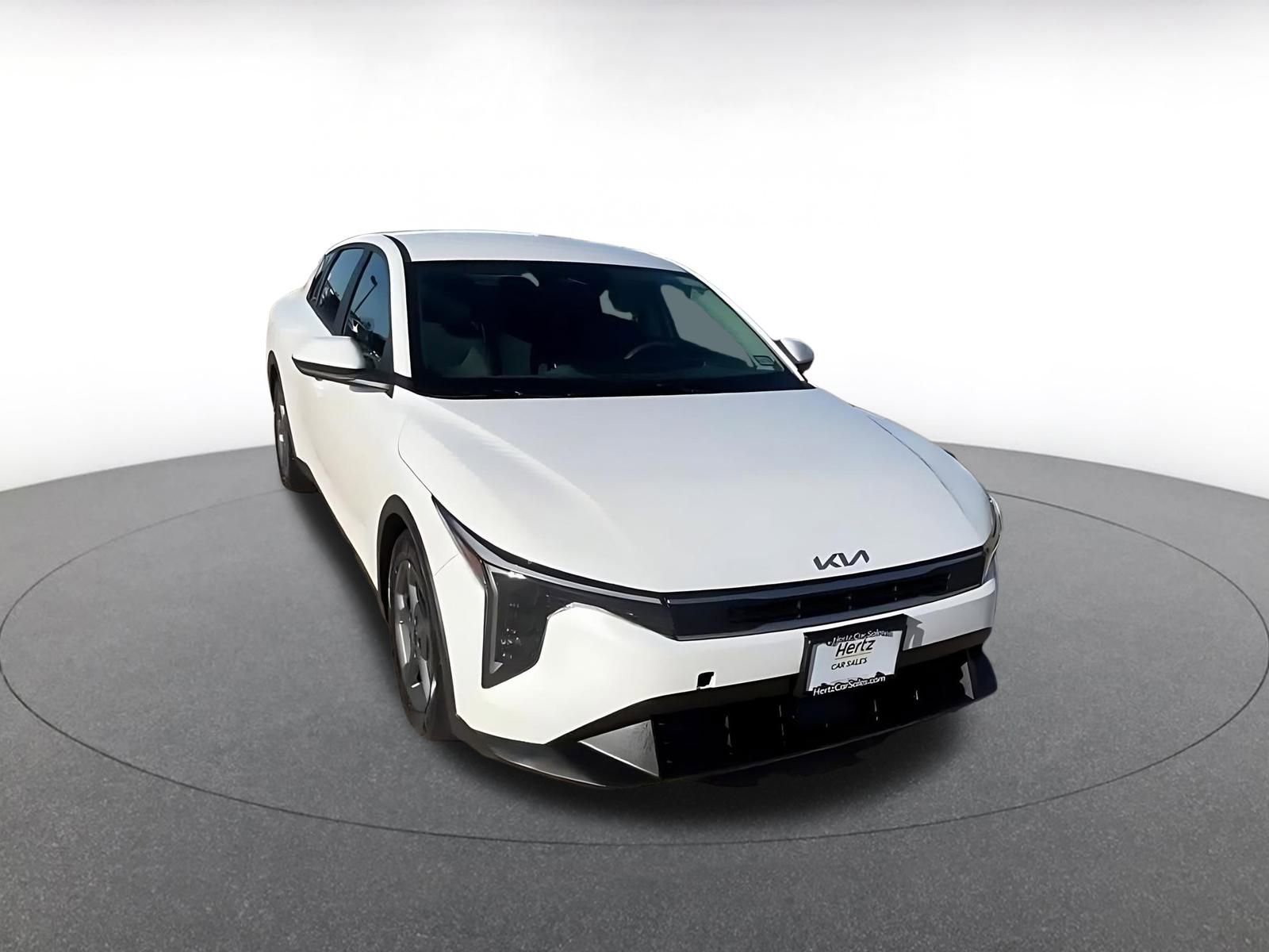 Thumbnail: 2025 Kia K4 - 3