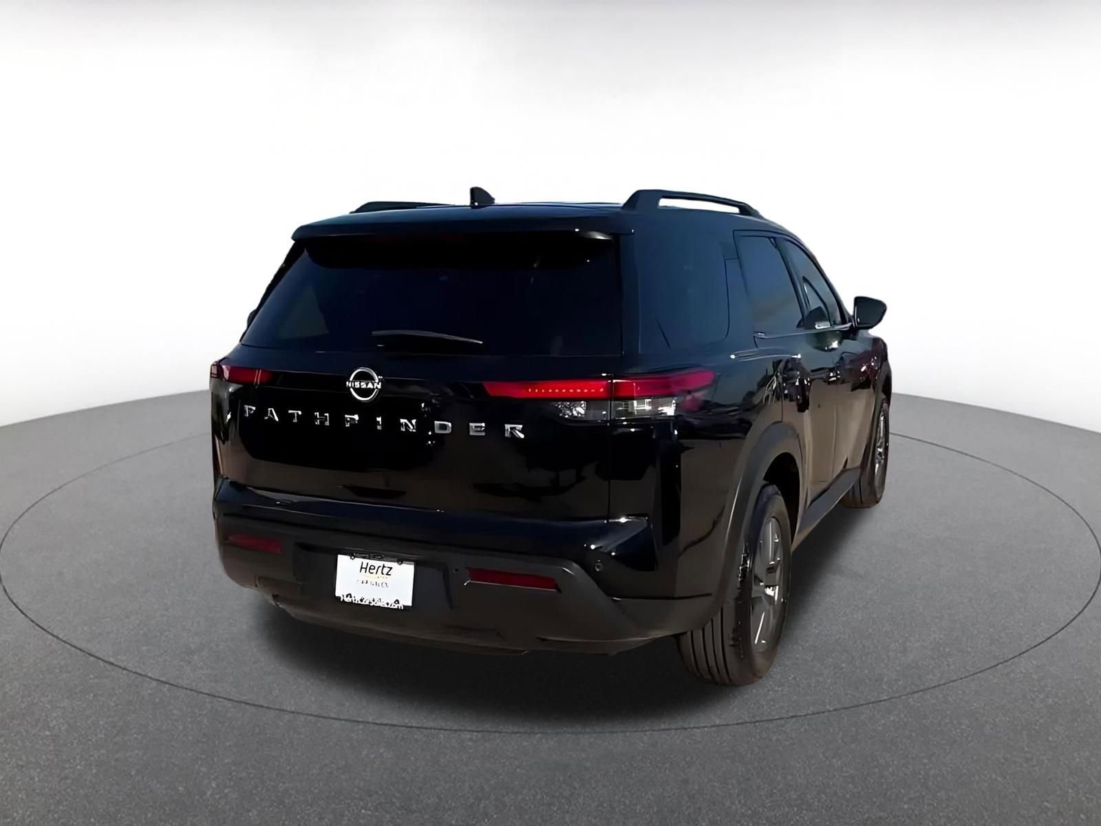 Thumbnail: 2025 Nissan Pathfinder - 14