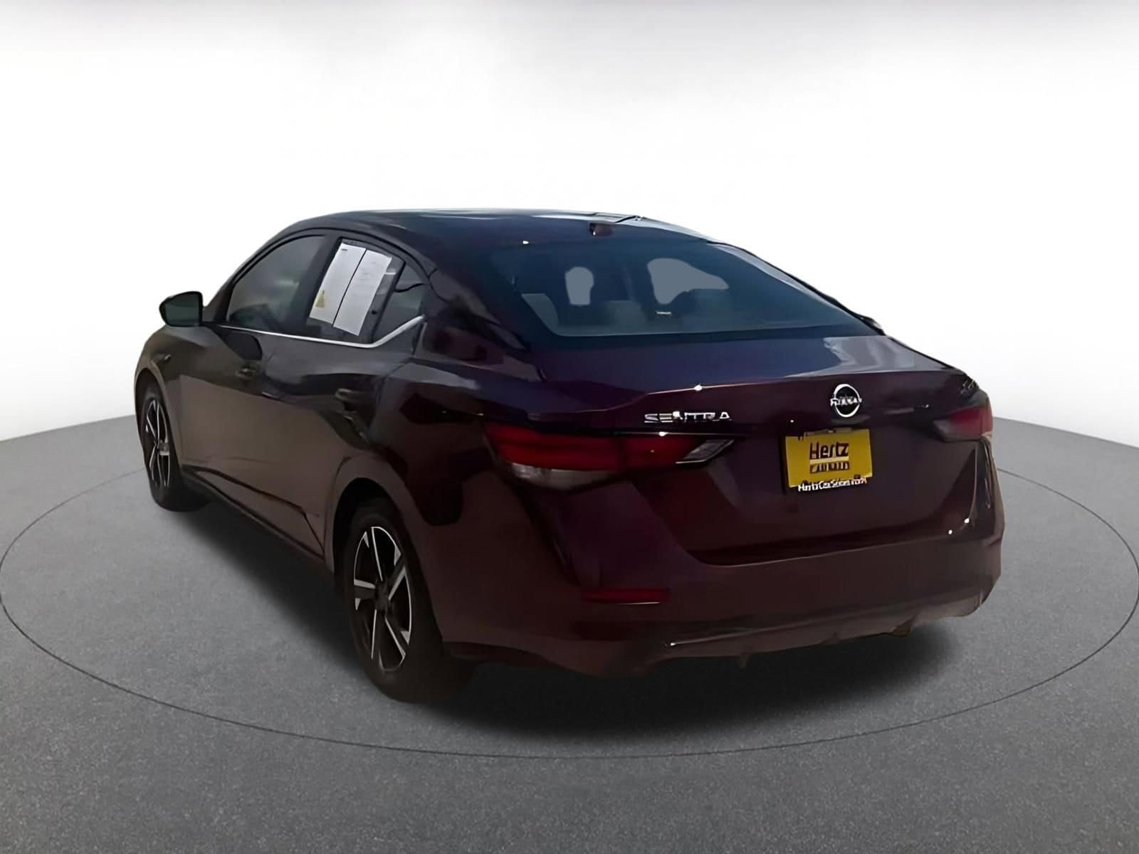 Thumbnail: 2025 Nissan Sentra - 8