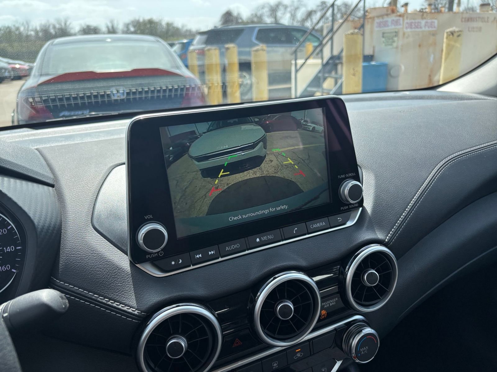 Thumbnail: 2025 Nissan Sentra - 22