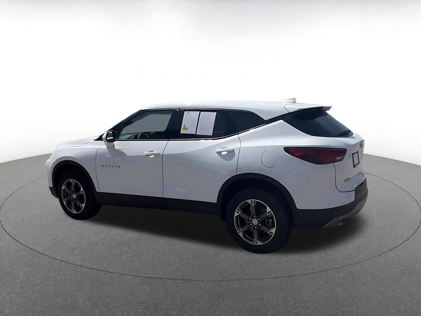 Thumbnail: 2025 Chevrolet Blazer - 10