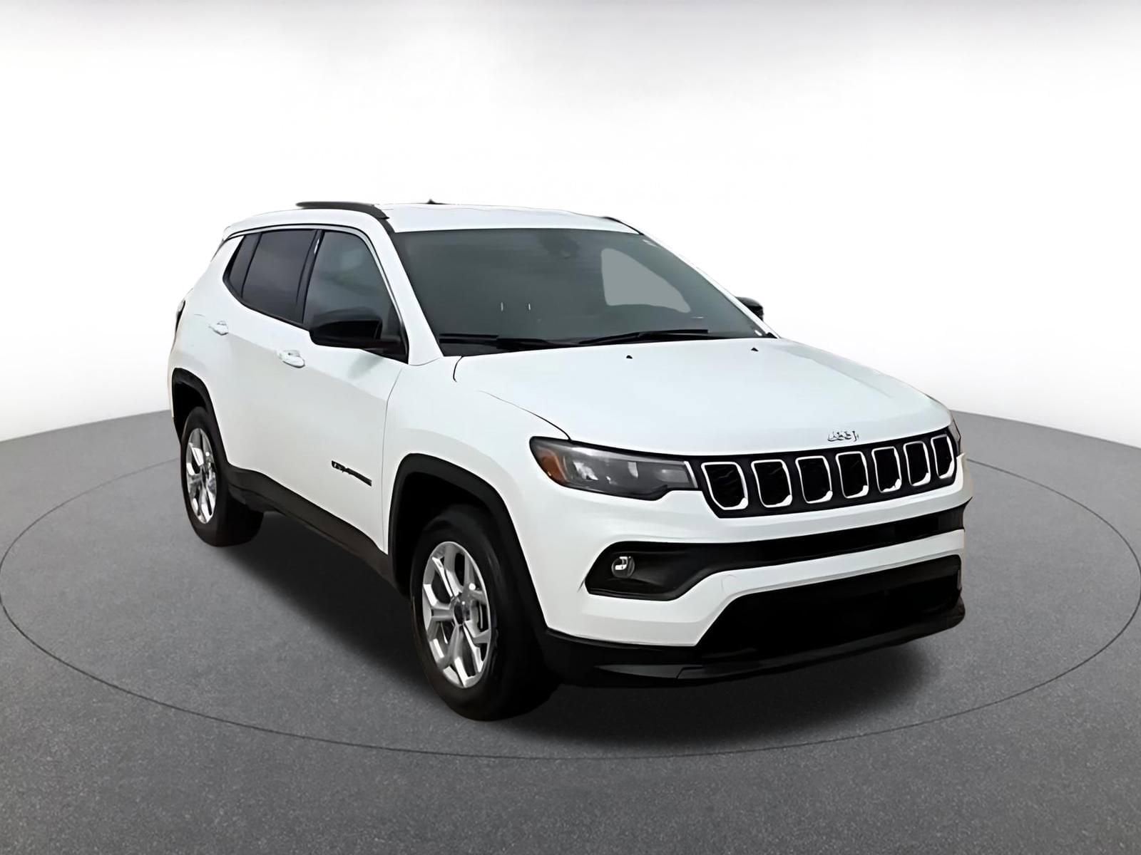 Thumbnail: 2025 Jeep Compass - 3