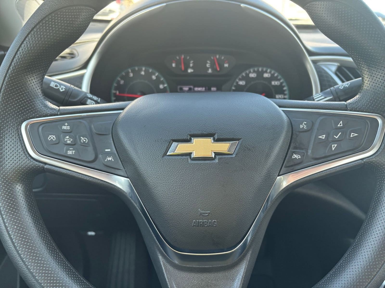 Thumbnail: 2024 Chevrolet Malibu - 28