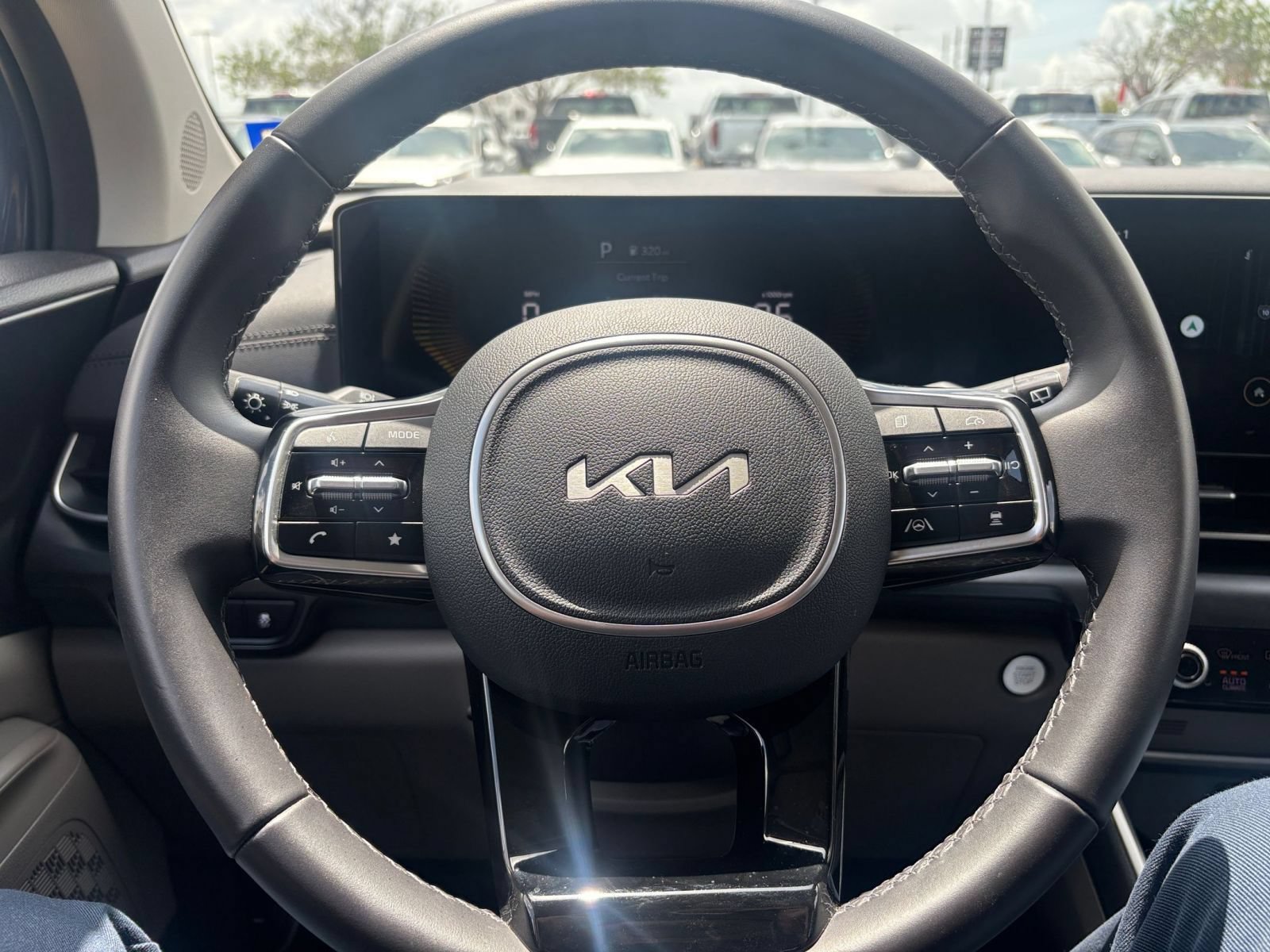 Thumbnail: 2026 Kia Carnival - 30