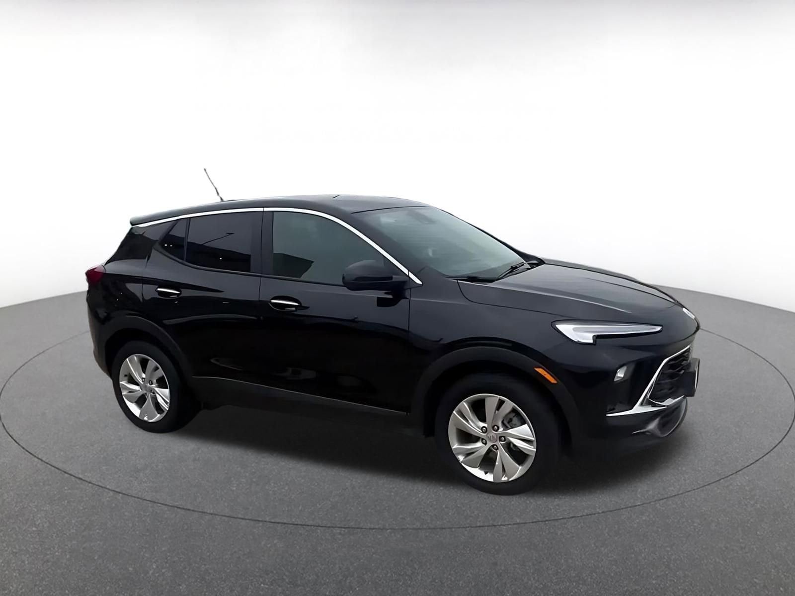 Thumbnail: 2025 Buick Encore GX - 2