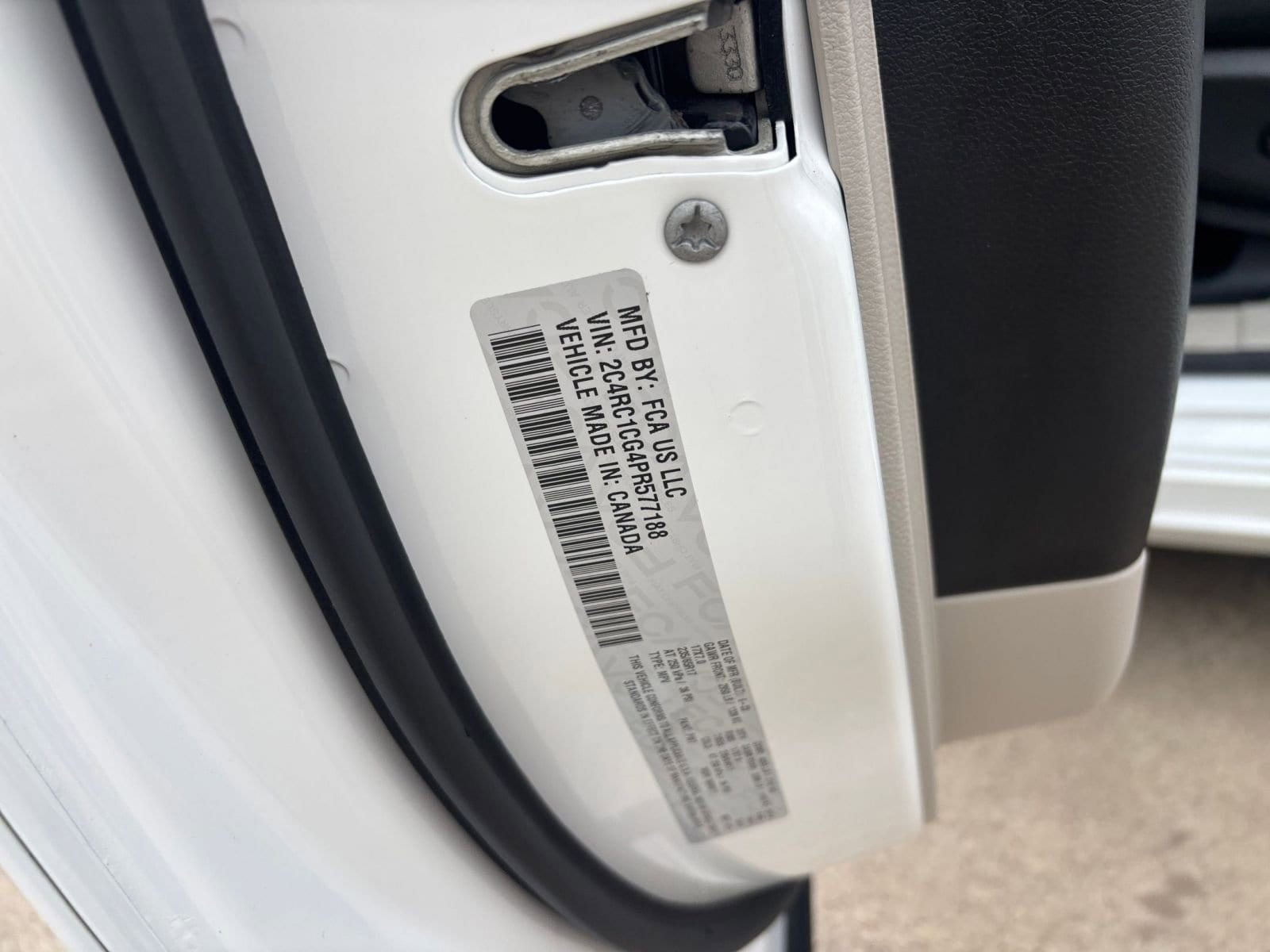 Thumbnail: 2023 Chrysler Voyager - 32