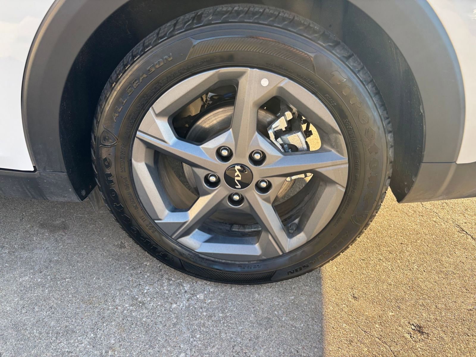 Thumbnail: 2025 Kia K4 - 29