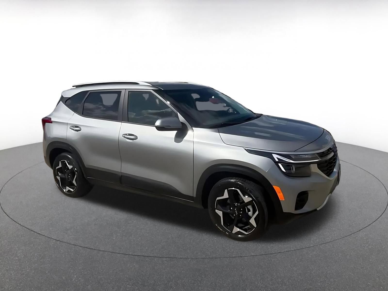 Thumbnail: 2025 Kia Seltos - 2