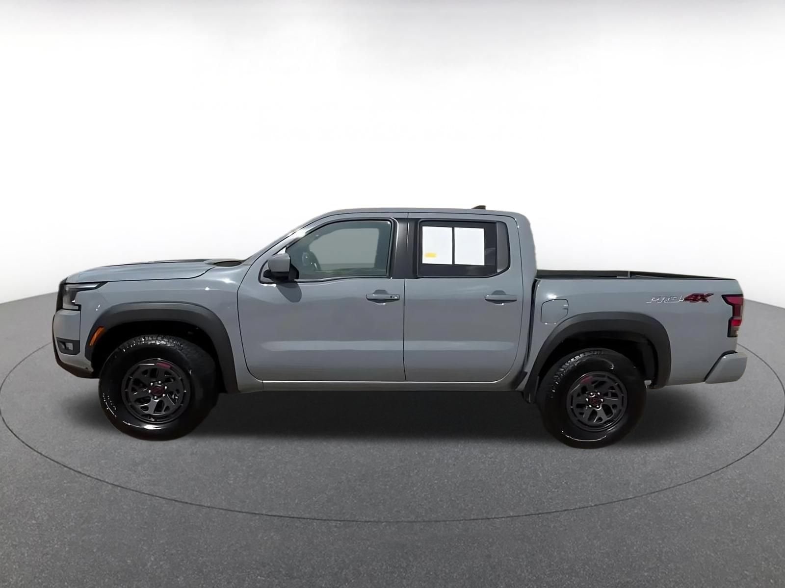 Thumbnail: 2026 Nissan Frontier - 8