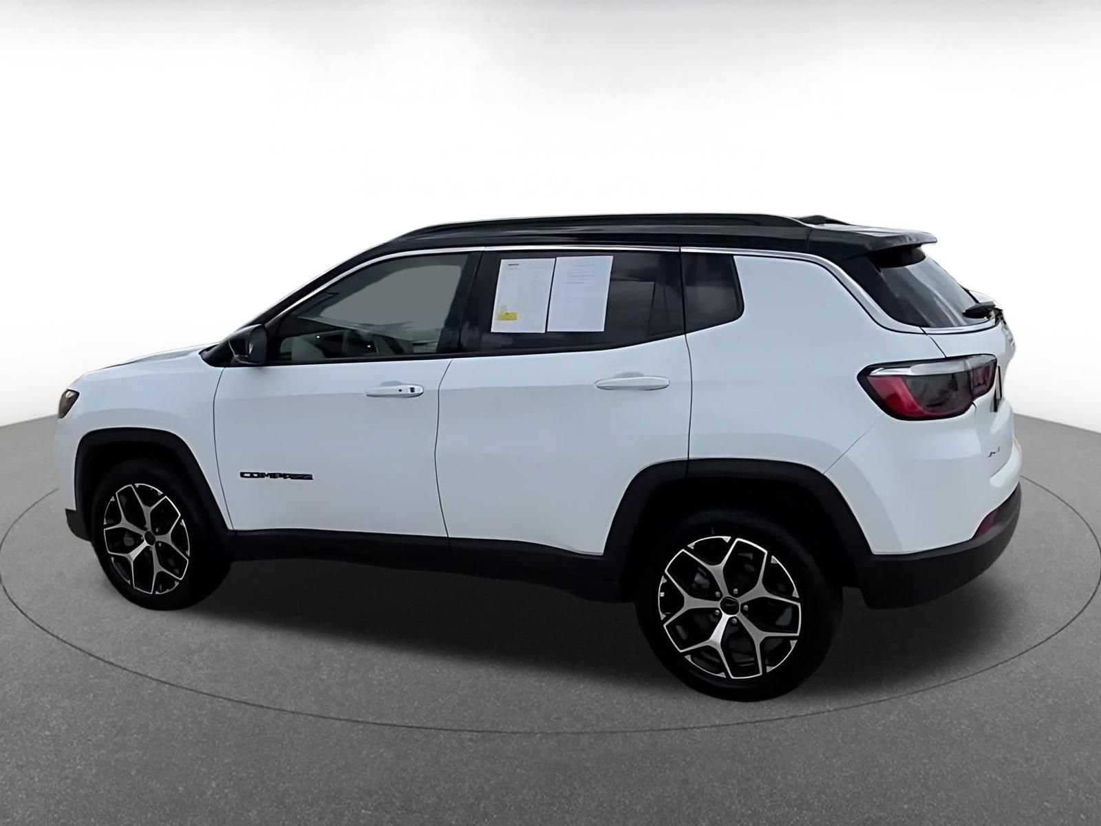 Thumbnail: 2025 Jeep Compass - 10