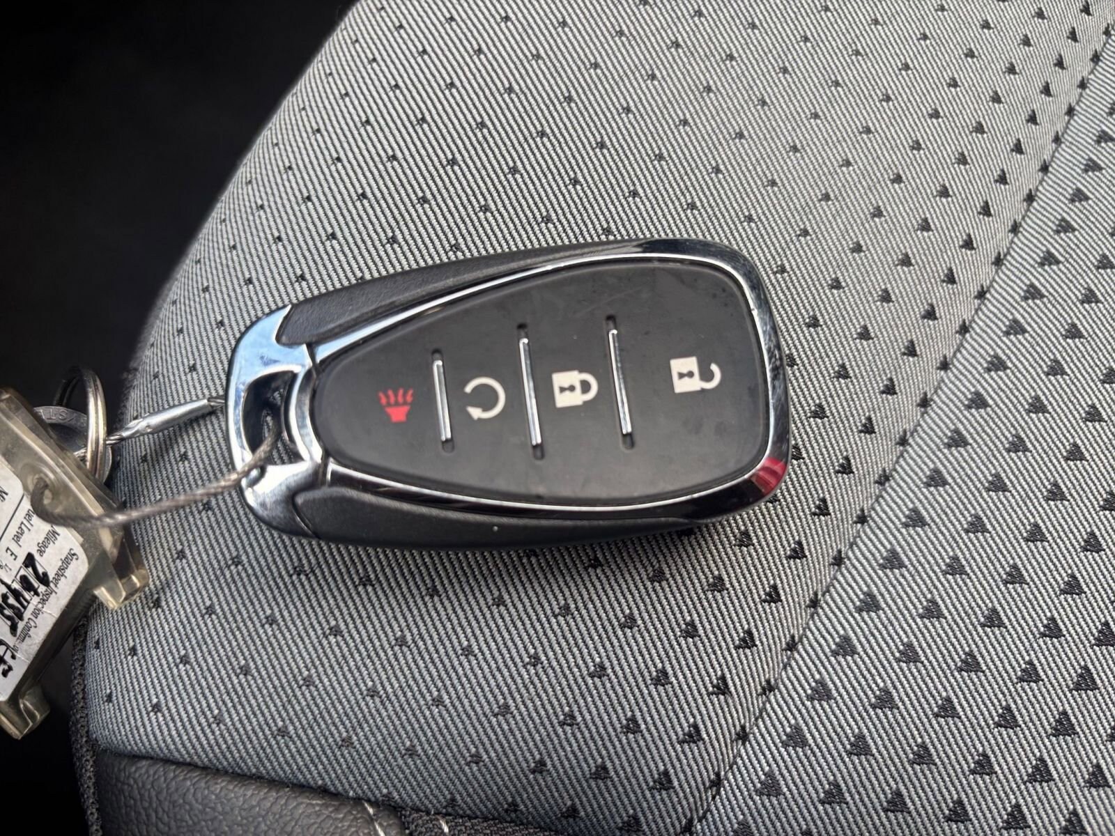 Thumbnail: 2025 Chevrolet Trax - 21