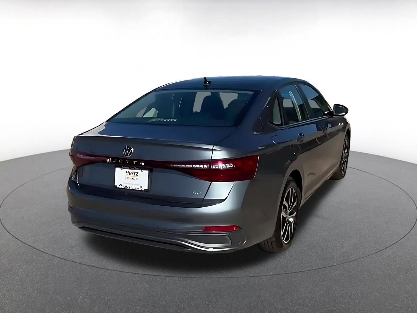 Thumbnail: 2025 Volkswagen Jetta - 11