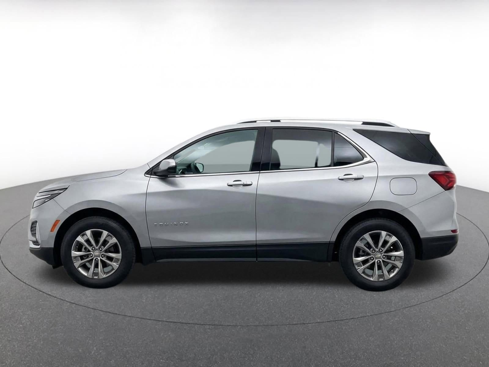 Thumbnail: 2025 Chevrolet Equinox - 4