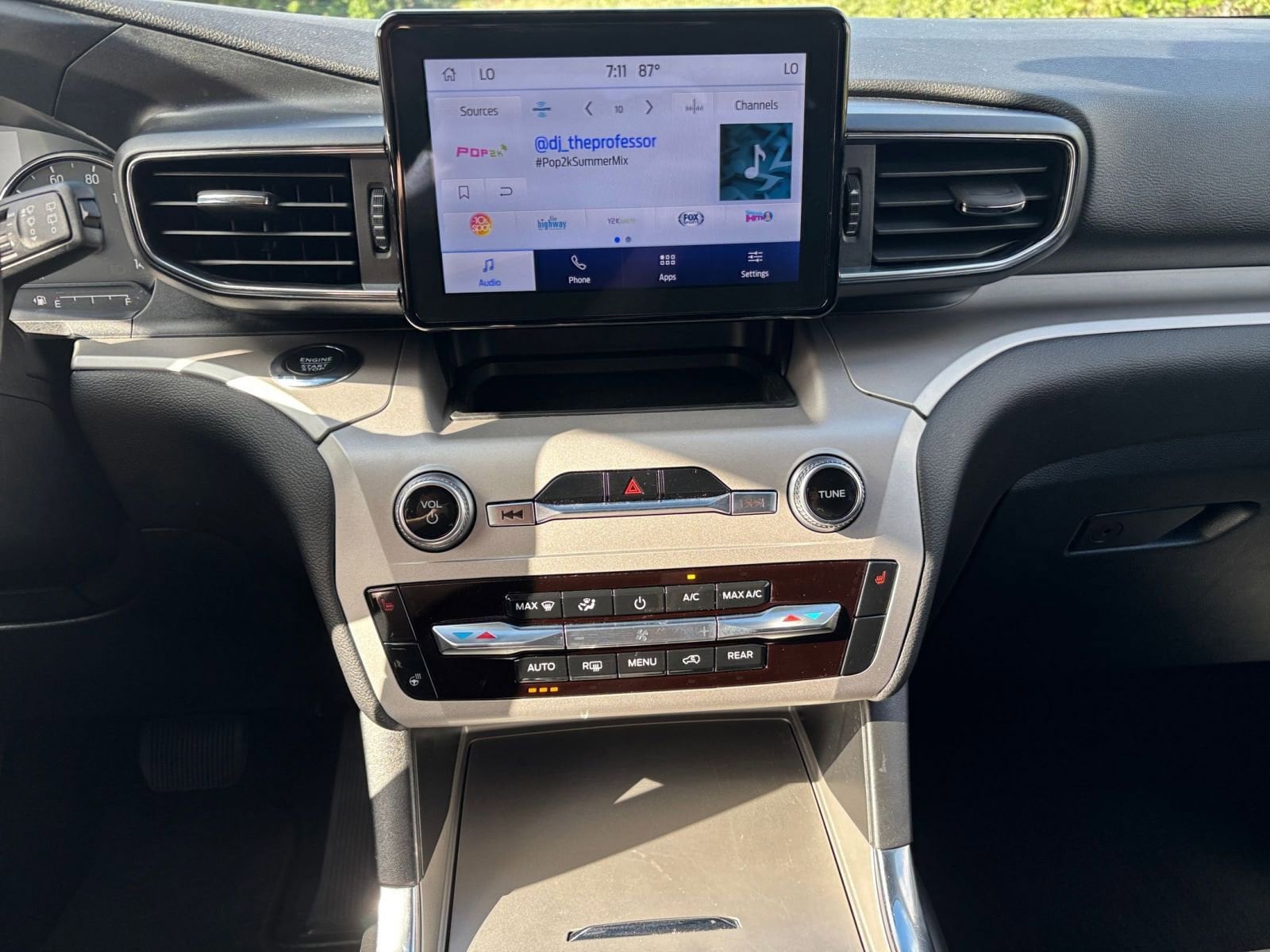 Thumbnail: 2023 Ford Explorer - 18