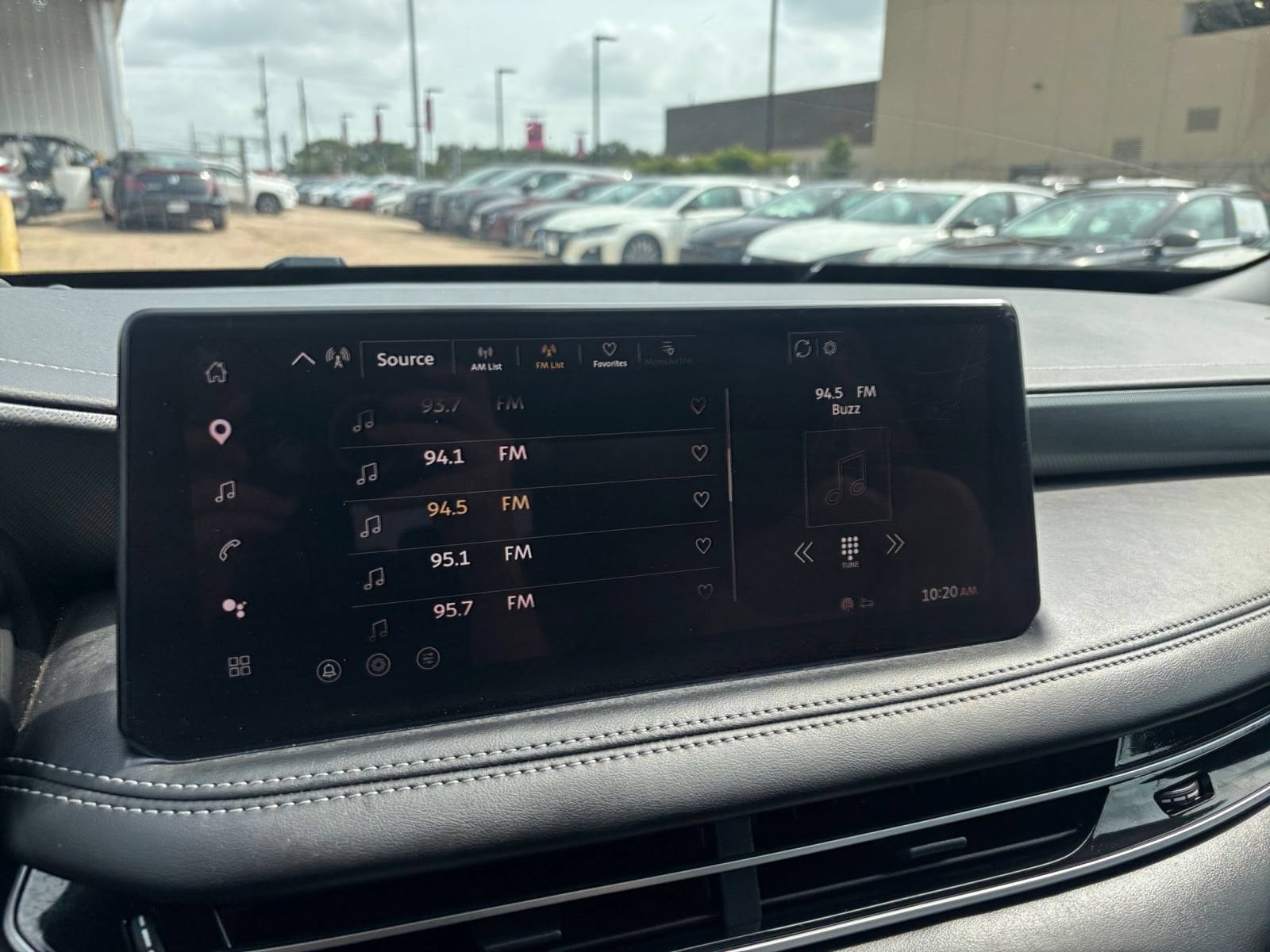 Thumbnail: 2026 INFINITI QX60 - 21