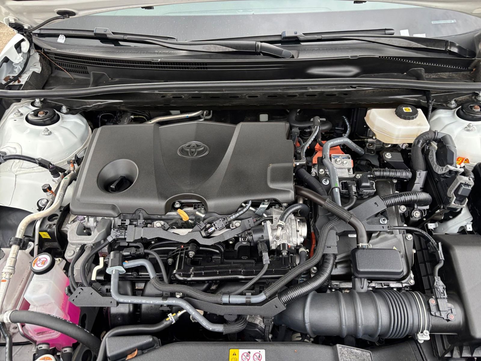 Thumbnail: 2025 Toyota Camry - 31