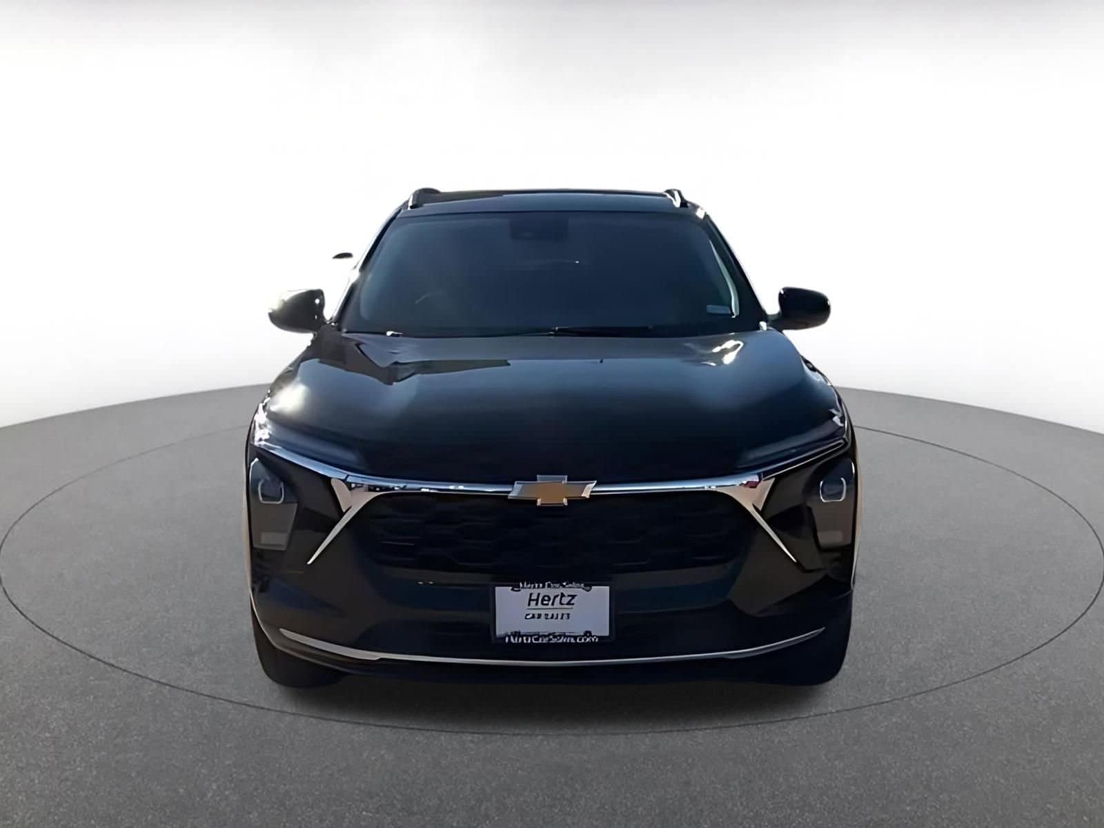 Thumbnail: 2025 Chevrolet Trax - 4