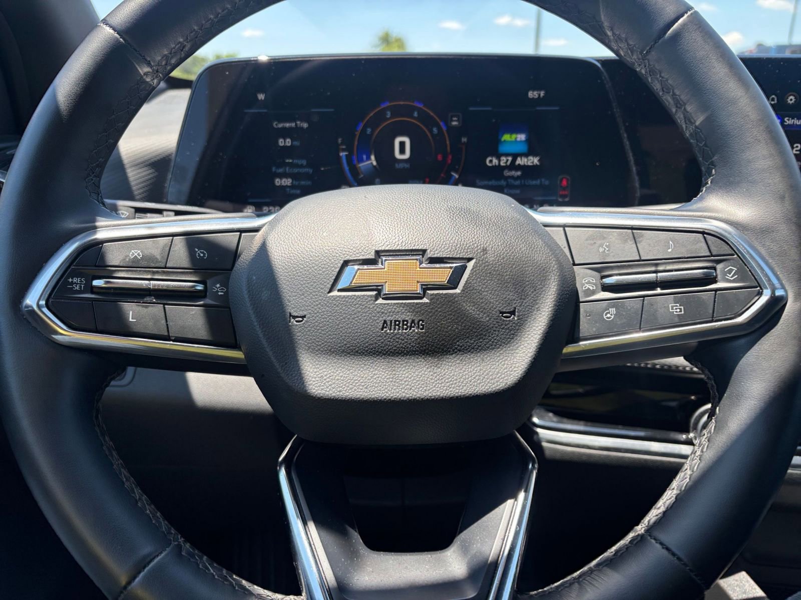 Thumbnail: 2025 Chevrolet Equinox - 28