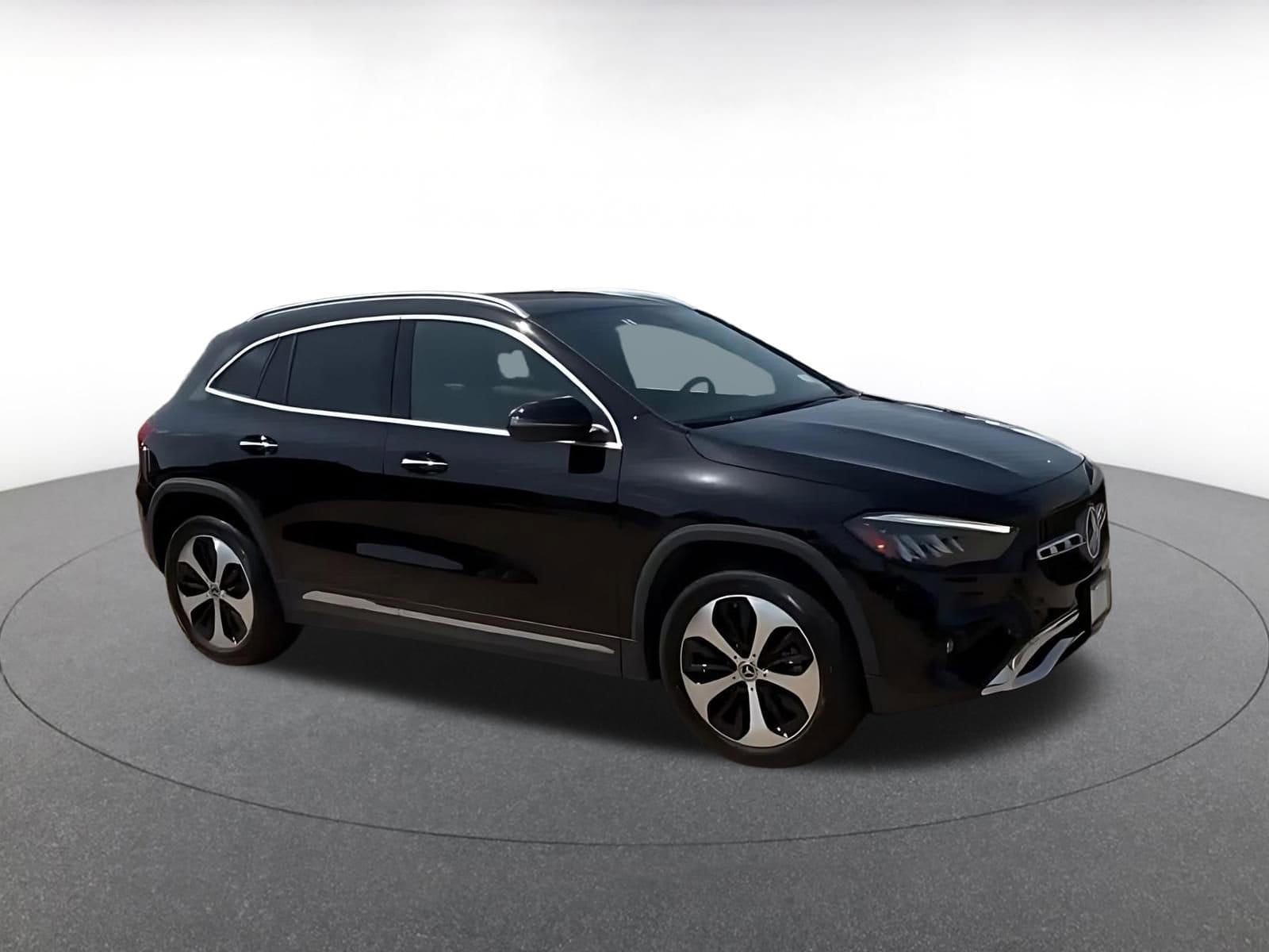 Thumbnail: 2025 Mercedes-Benz GLA - 2