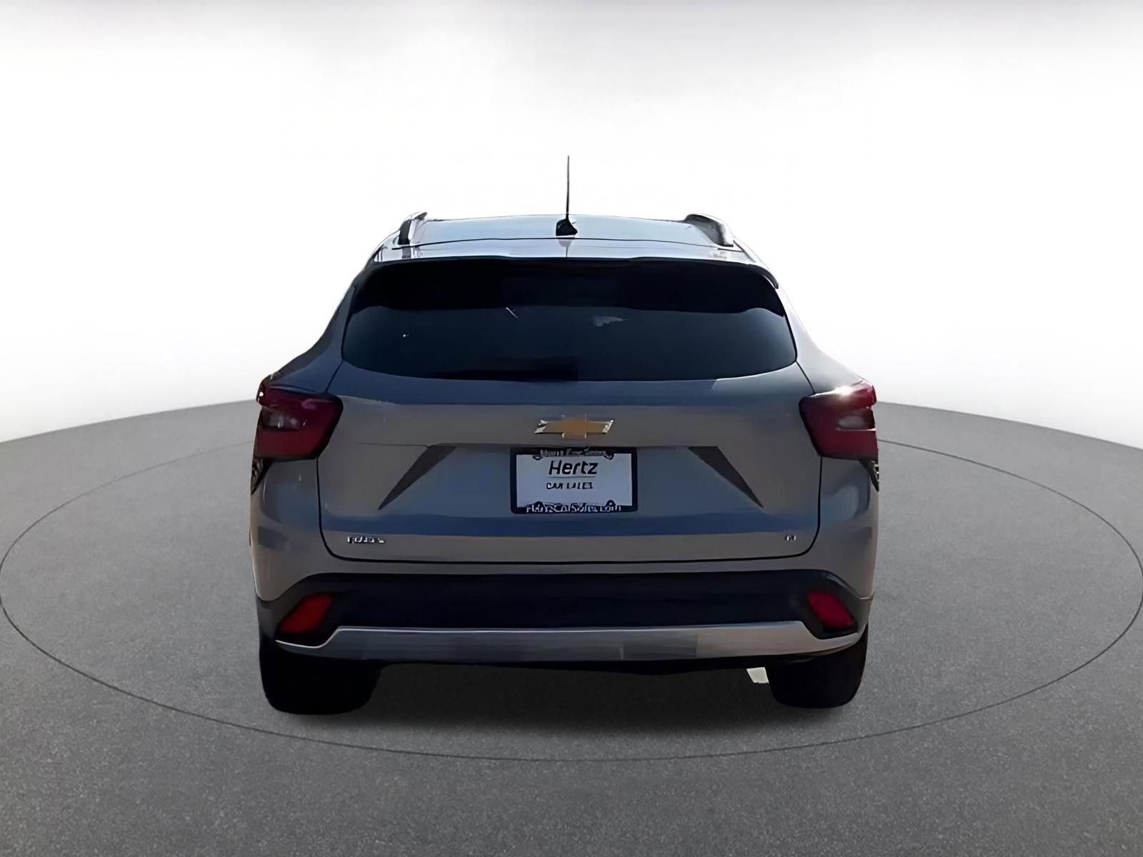 Thumbnail: 2025 Chevrolet Trax - 12