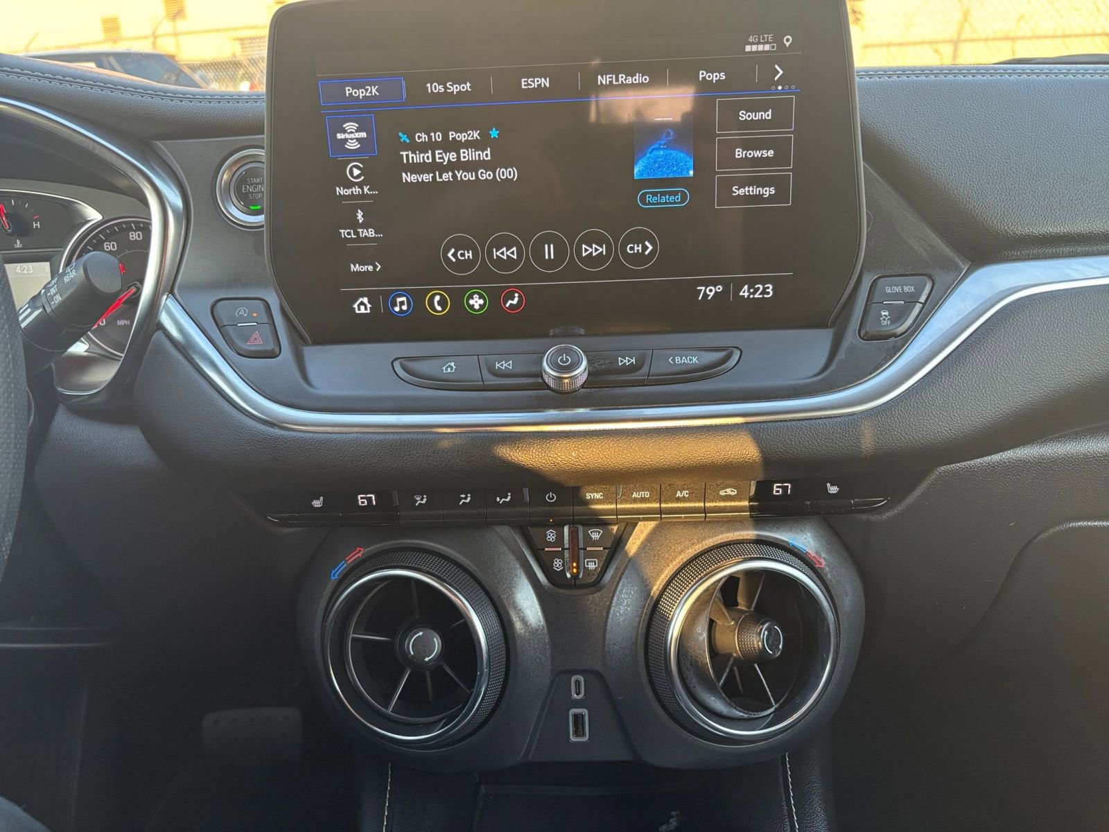 Thumbnail: 2025 Chevrolet Blazer - 18