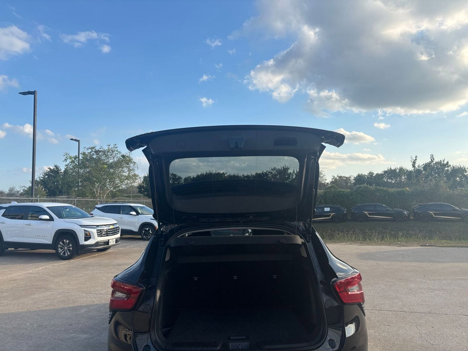 Thumbnail: 2025 Chevrolet Trax - 29