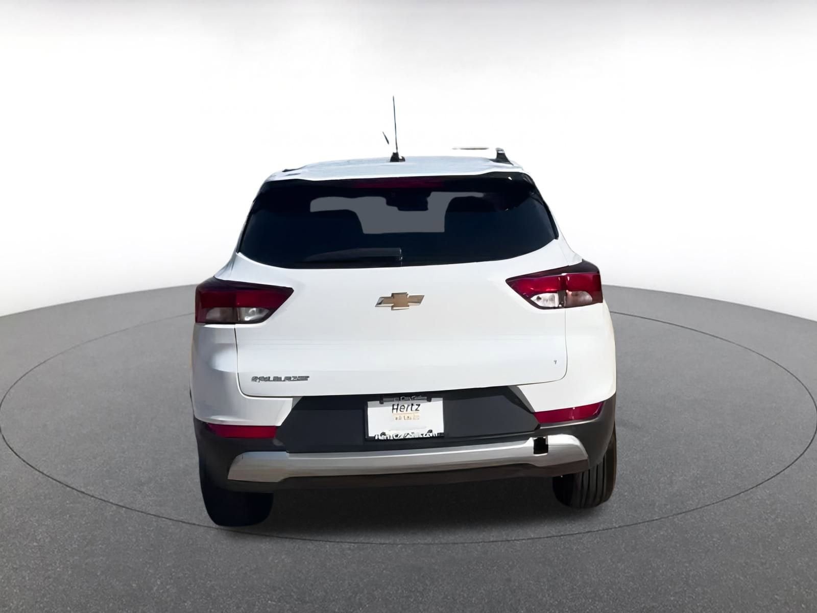 Thumbnail: 2025 Chevrolet TrailBlazer - 10