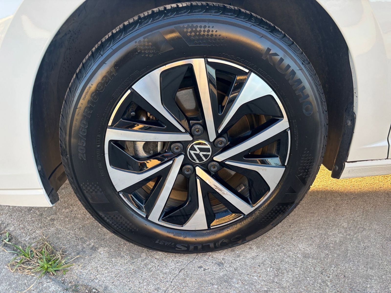 Thumbnail: 2025 Volkswagen Jetta - 28