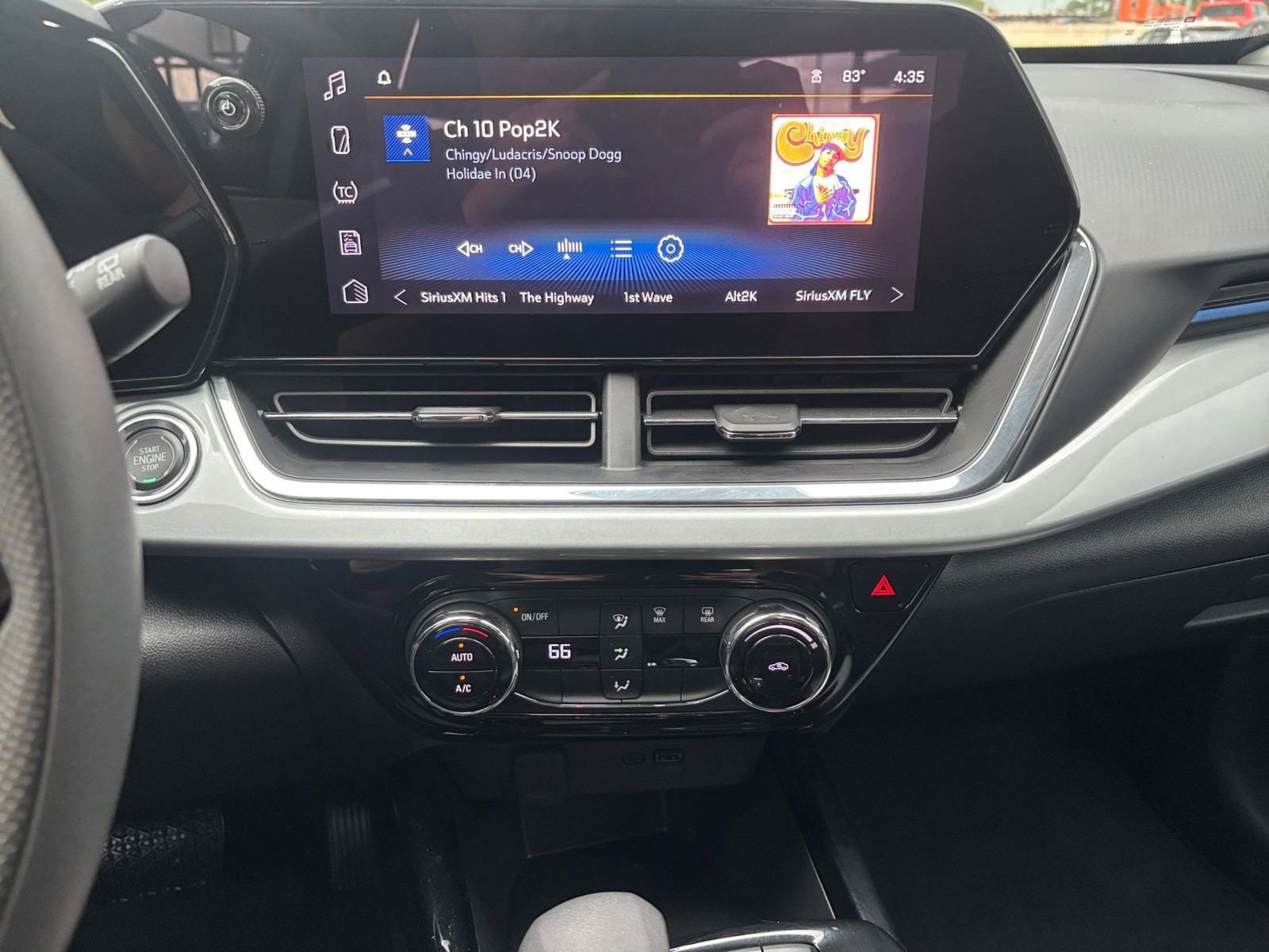 Thumbnail: 2025 Chevrolet Trax - 17
