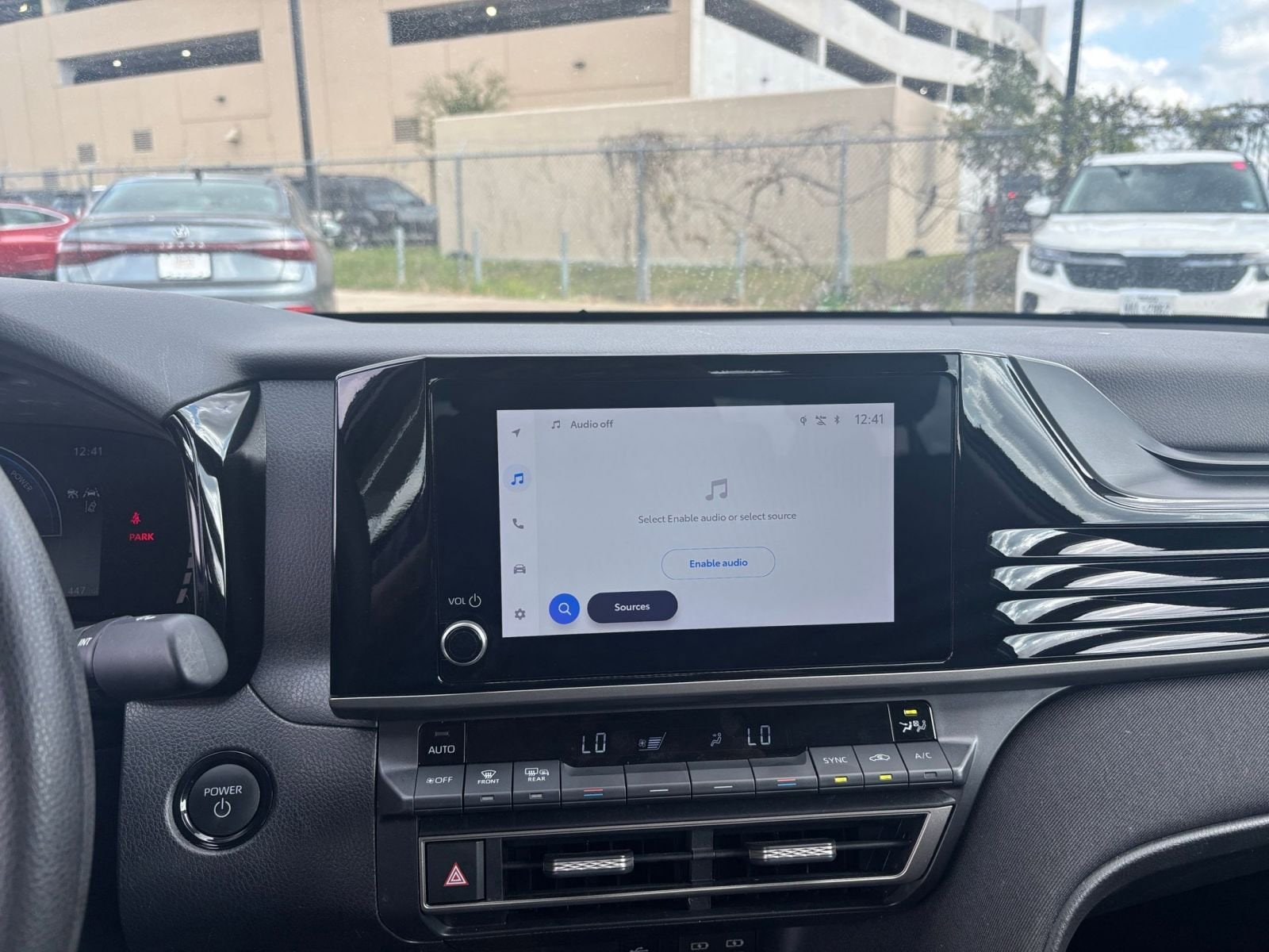 Thumbnail: 2025 Toyota Camry - 21