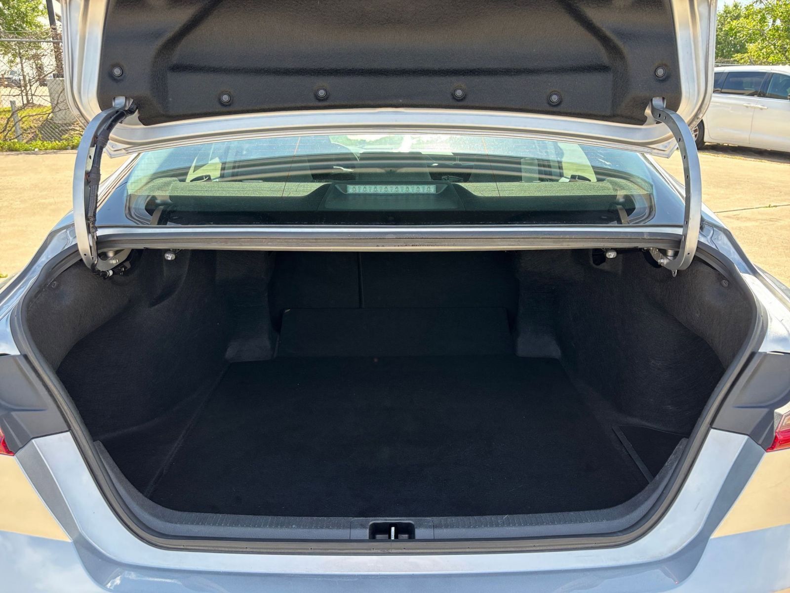 Thumbnail: 2025 Toyota Camry - 30