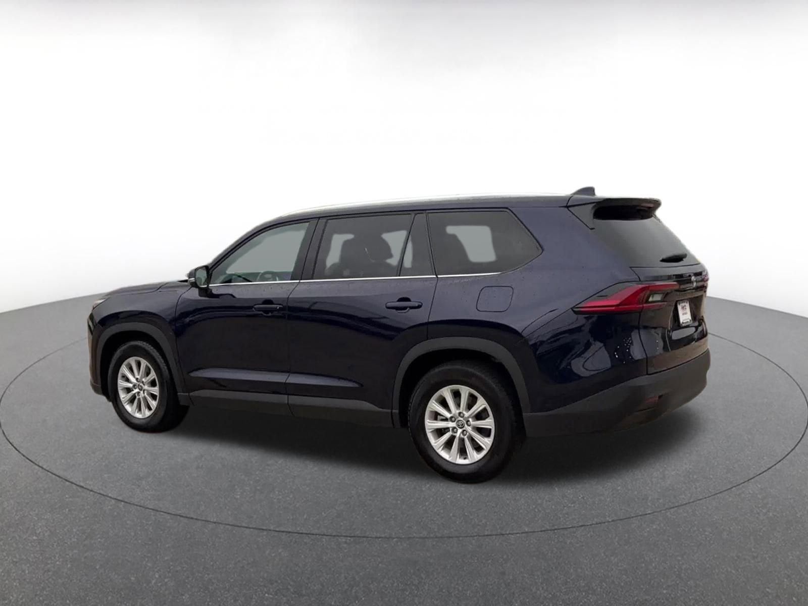 Thumbnail: 2025 Toyota Grand Highlander - 10