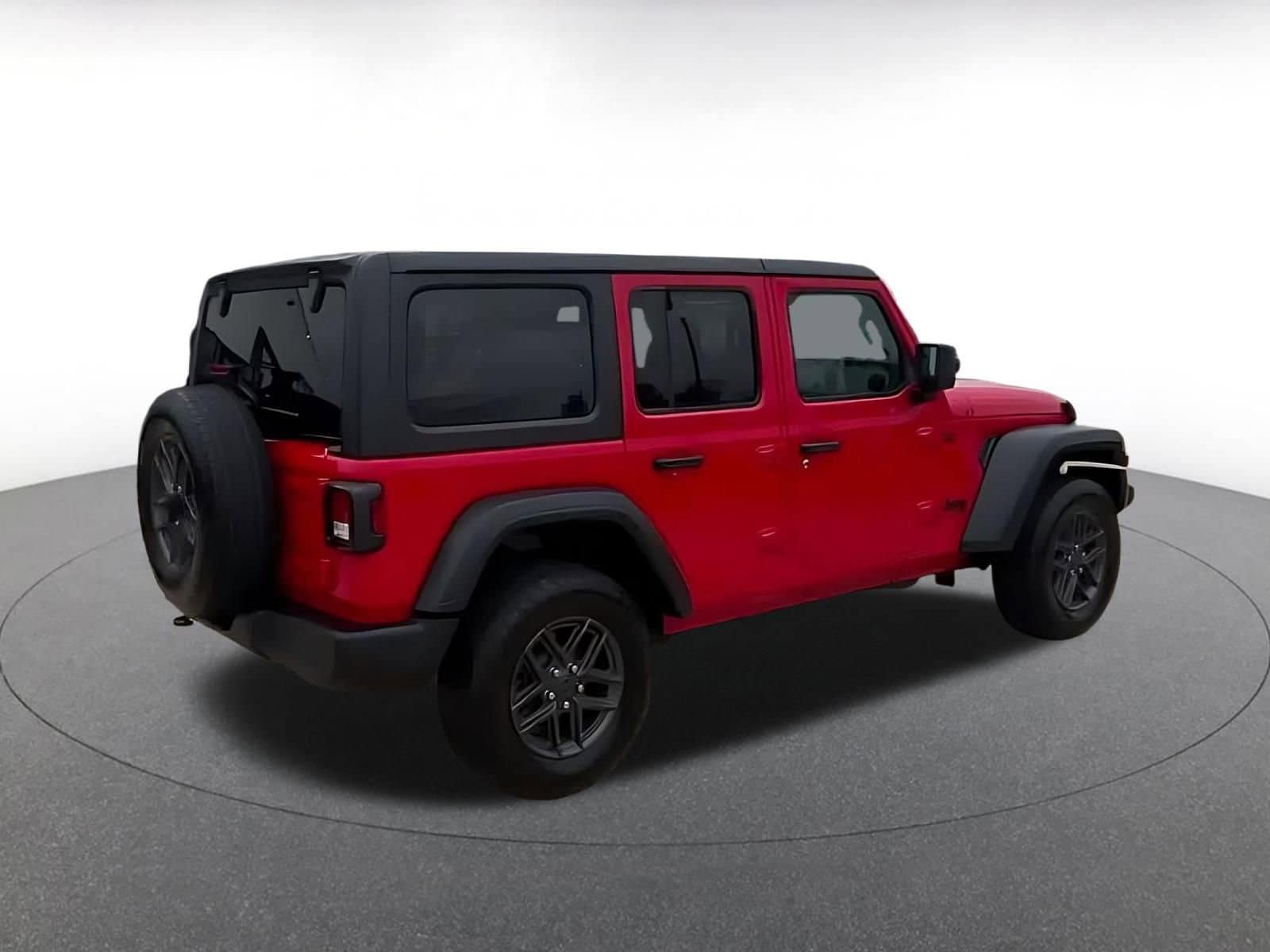 Thumbnail: 2025 Jeep Wrangler - 14