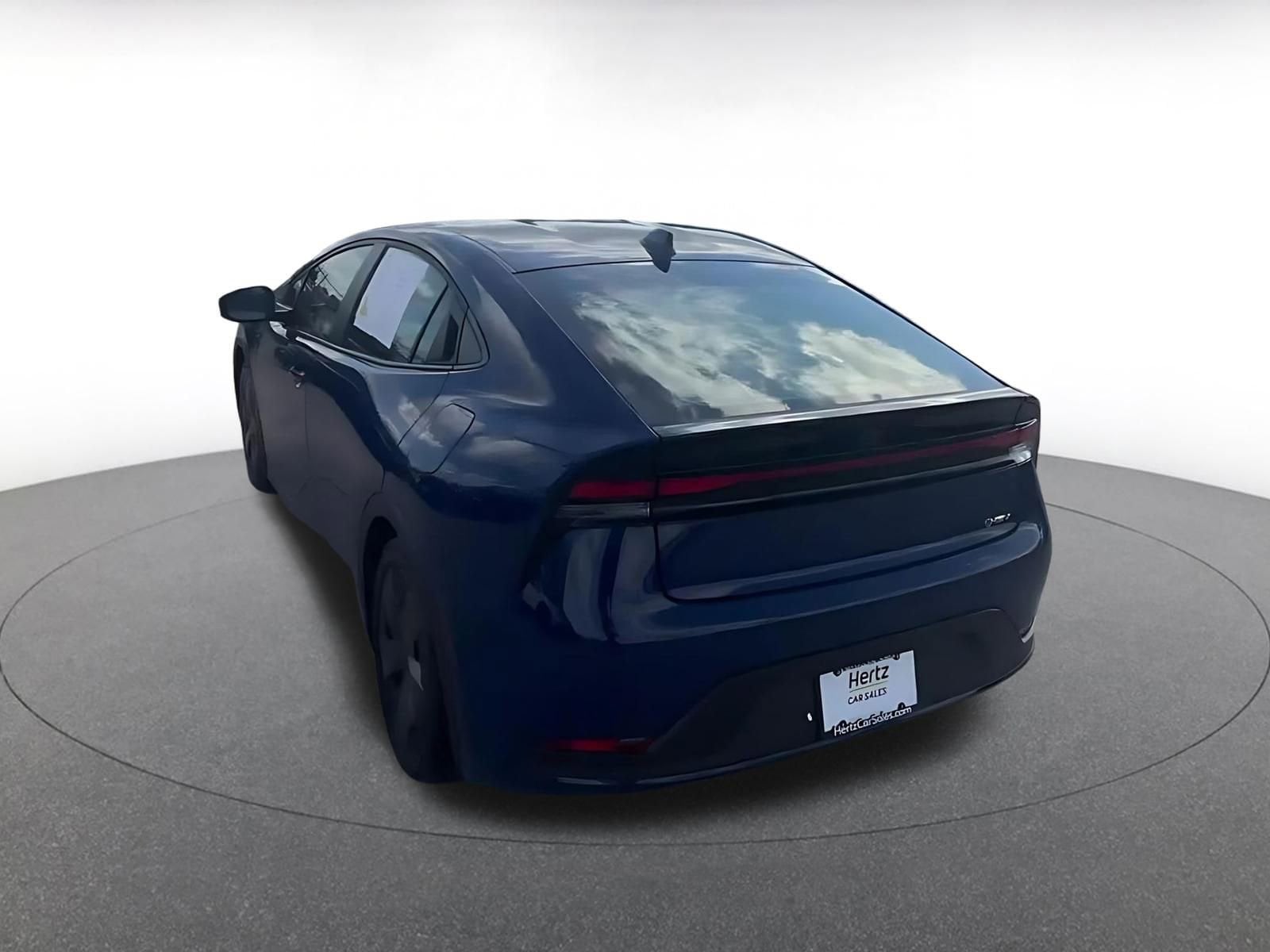 Thumbnail: 2025 Toyota Prius - 11