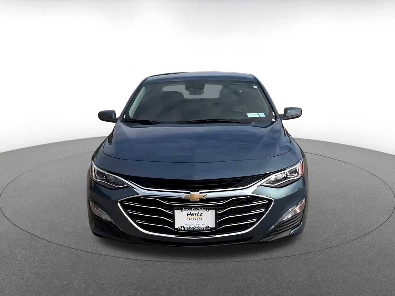 Thumbnail: 2024 Chevrolet Malibu - 4