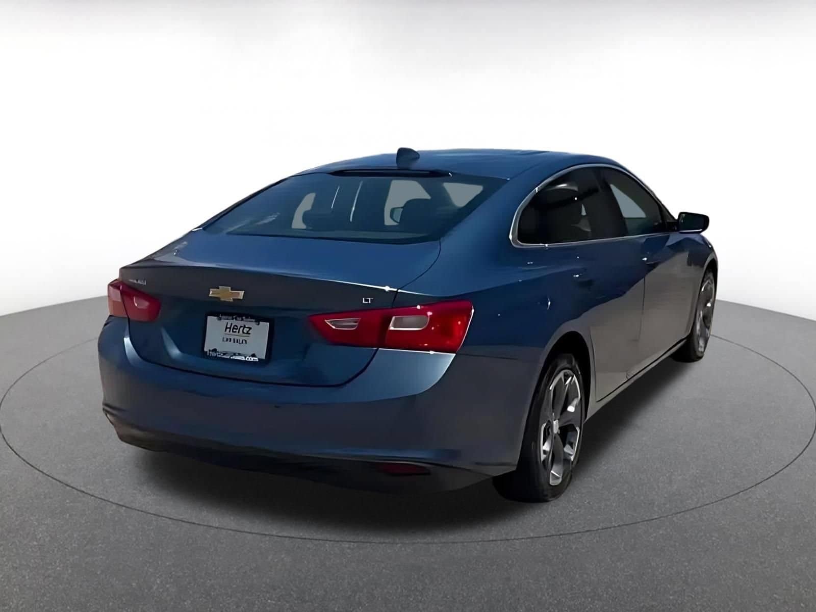 Thumbnail: 2024 Chevrolet Malibu - 15
