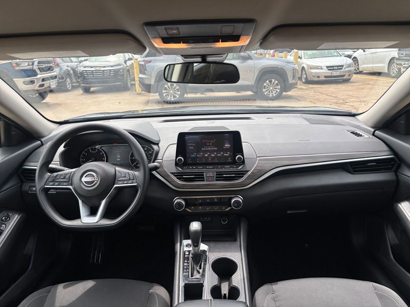Thumbnail: 2025 Nissan Altima - 33