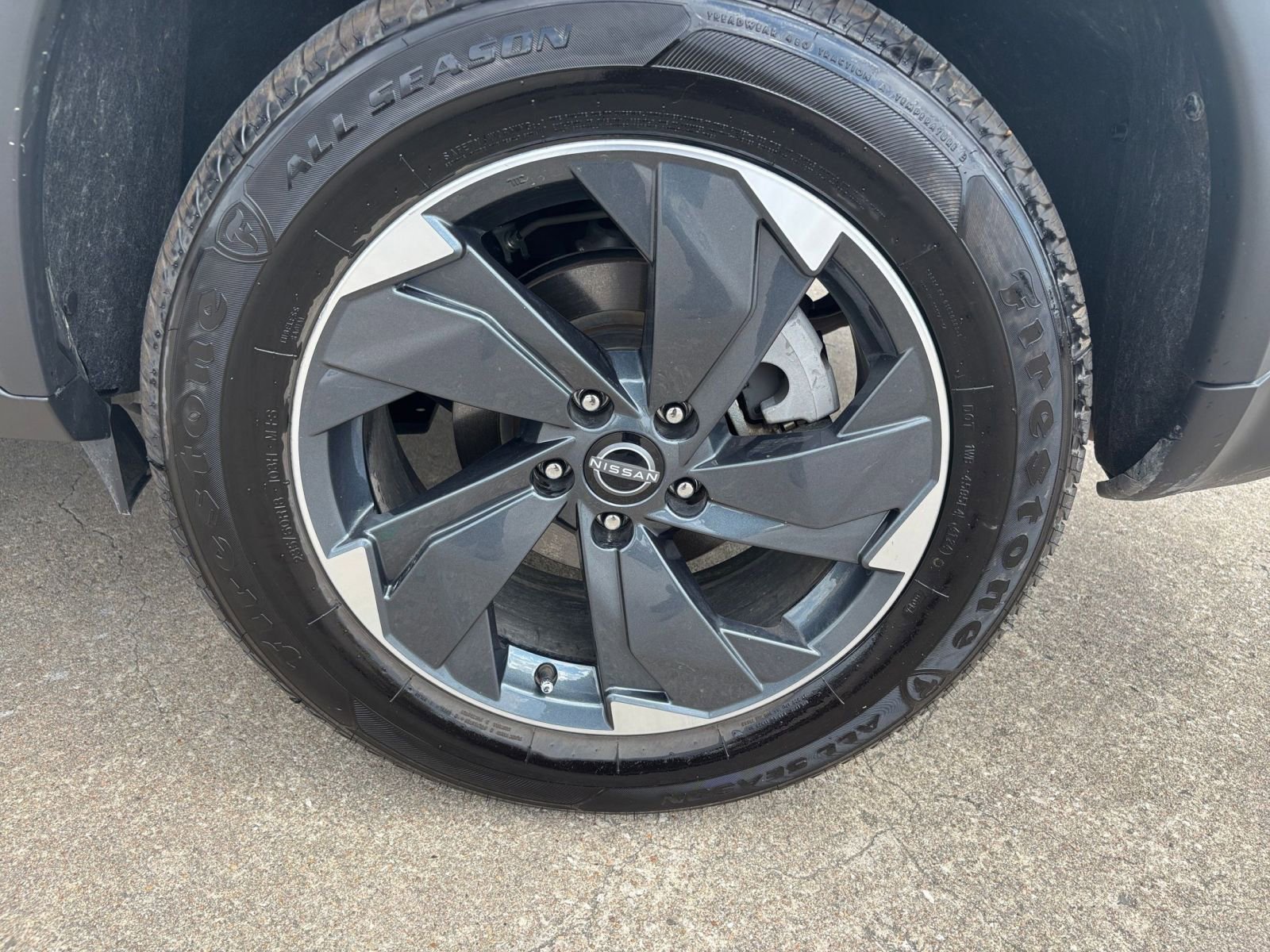 Thumbnail: 2024 Nissan Rogue - 25
