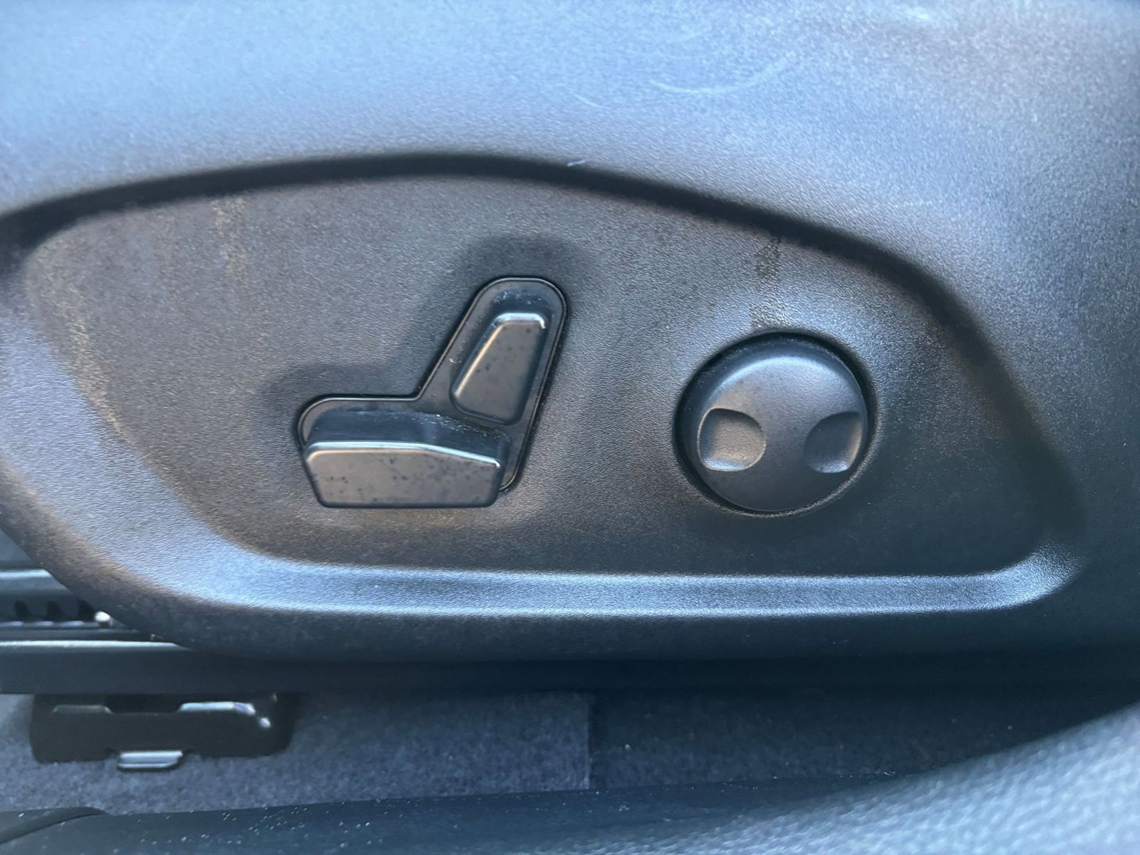 Thumbnail: 2025 Jeep Compass - 22