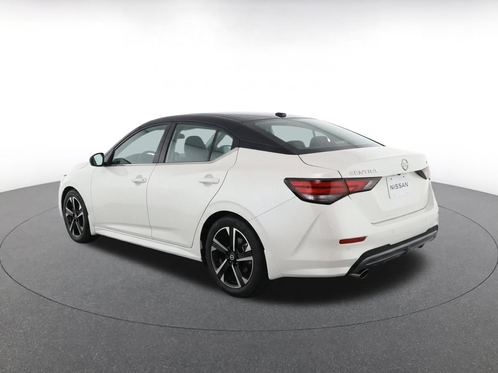 Thumbnail: 2025 Nissan Sentra - 5