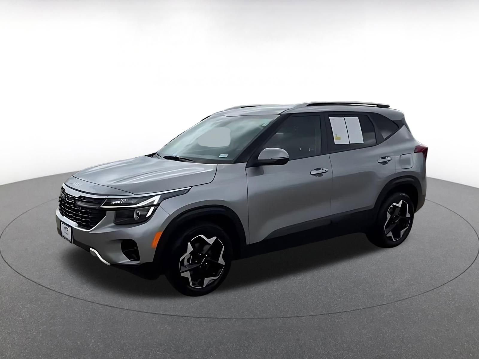 Thumbnail: 2025 Kia Seltos - 8