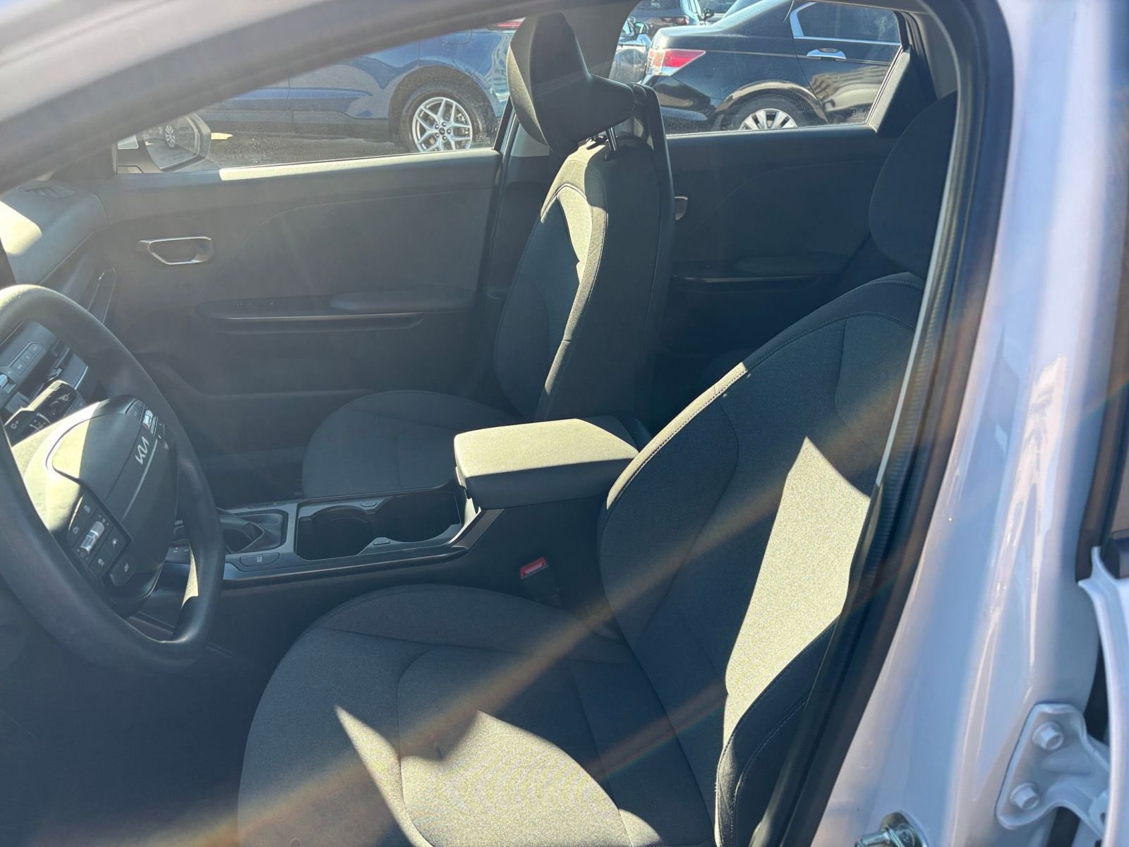 Thumbnail: 2025 Kia K4 - 25