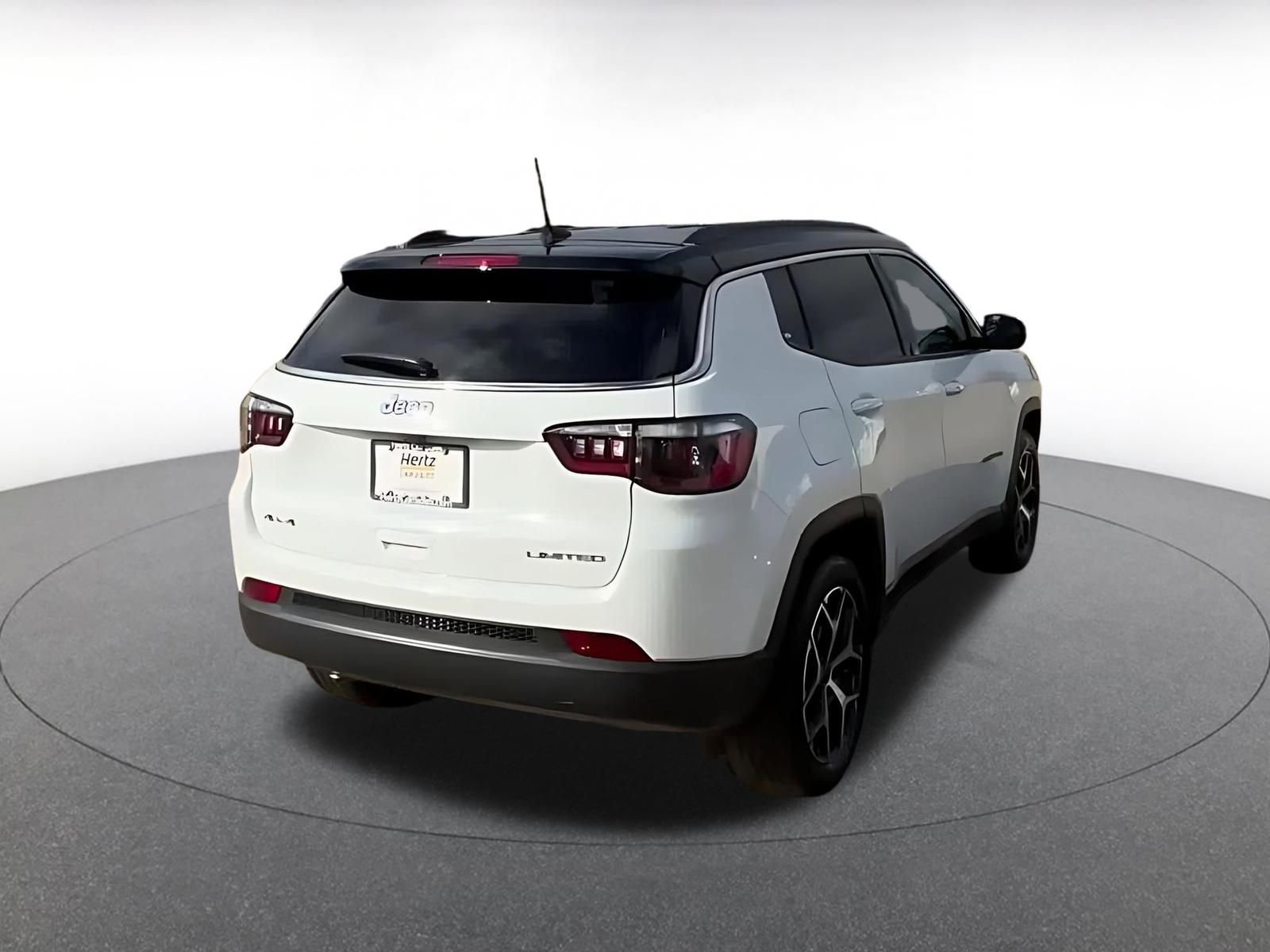 Thumbnail: 2025 Jeep Compass - 14