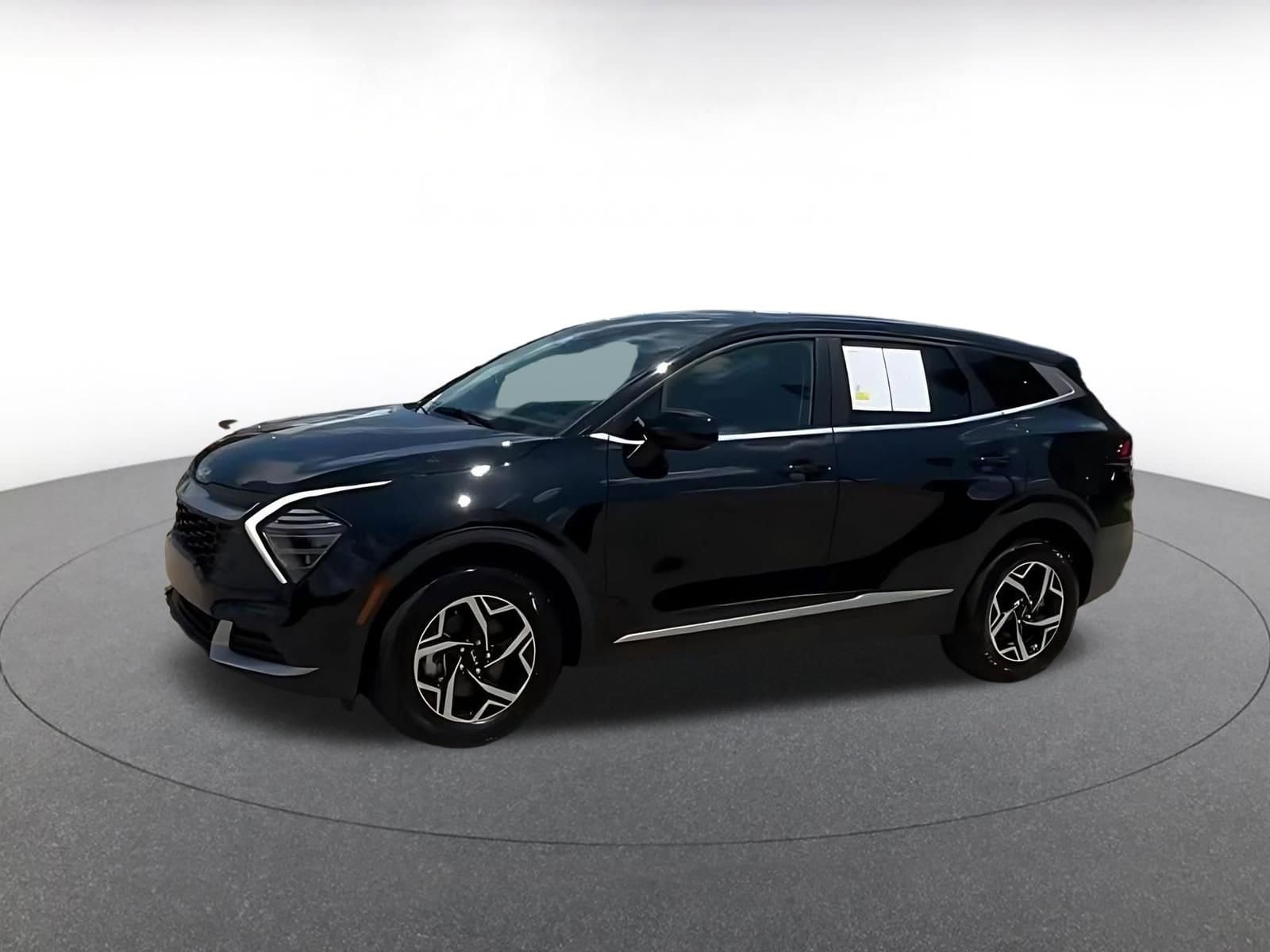 Thumbnail: 2025 Kia Sportage - 8