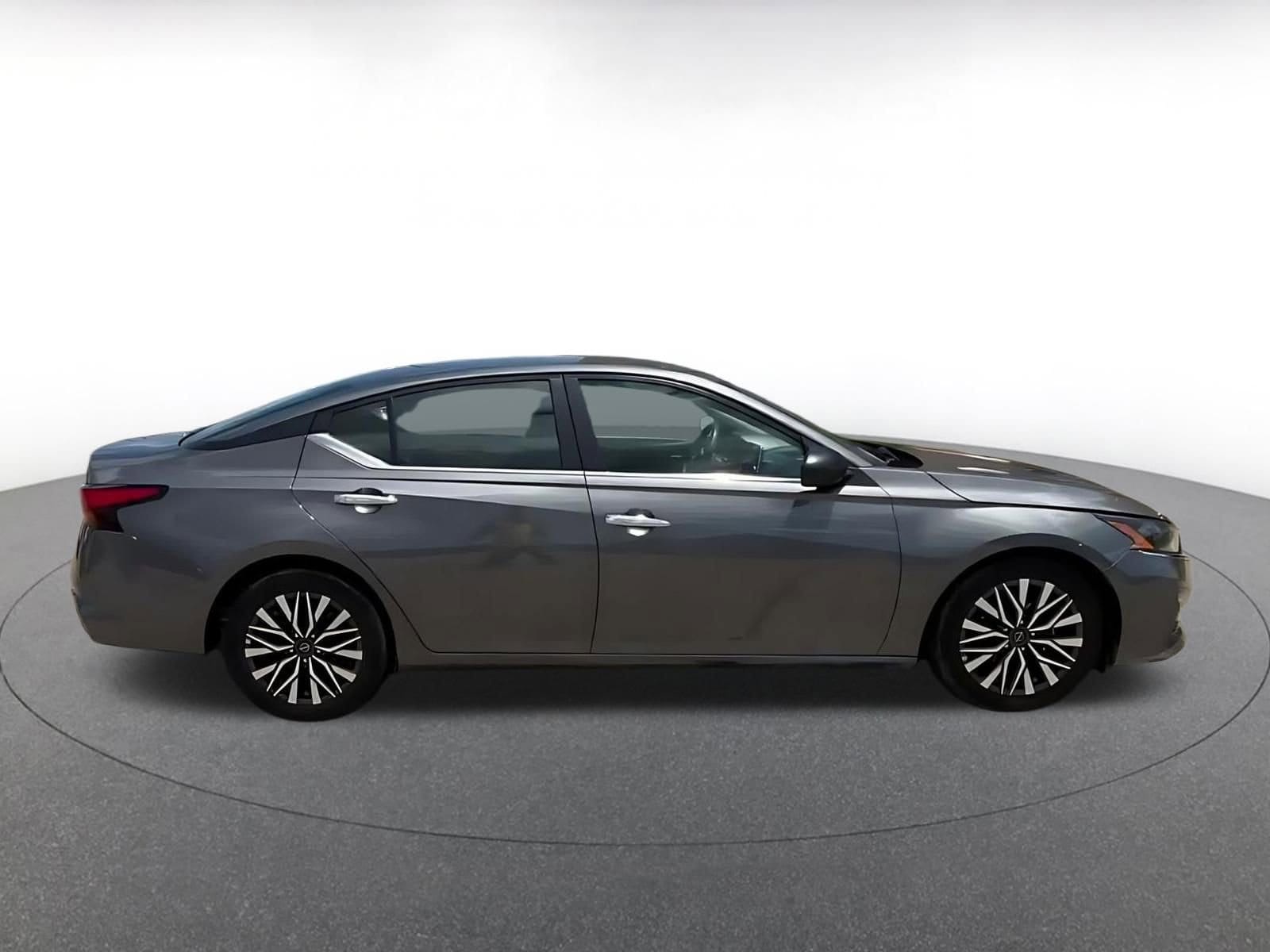 Thumbnail: 2025 Nissan Altima - 16